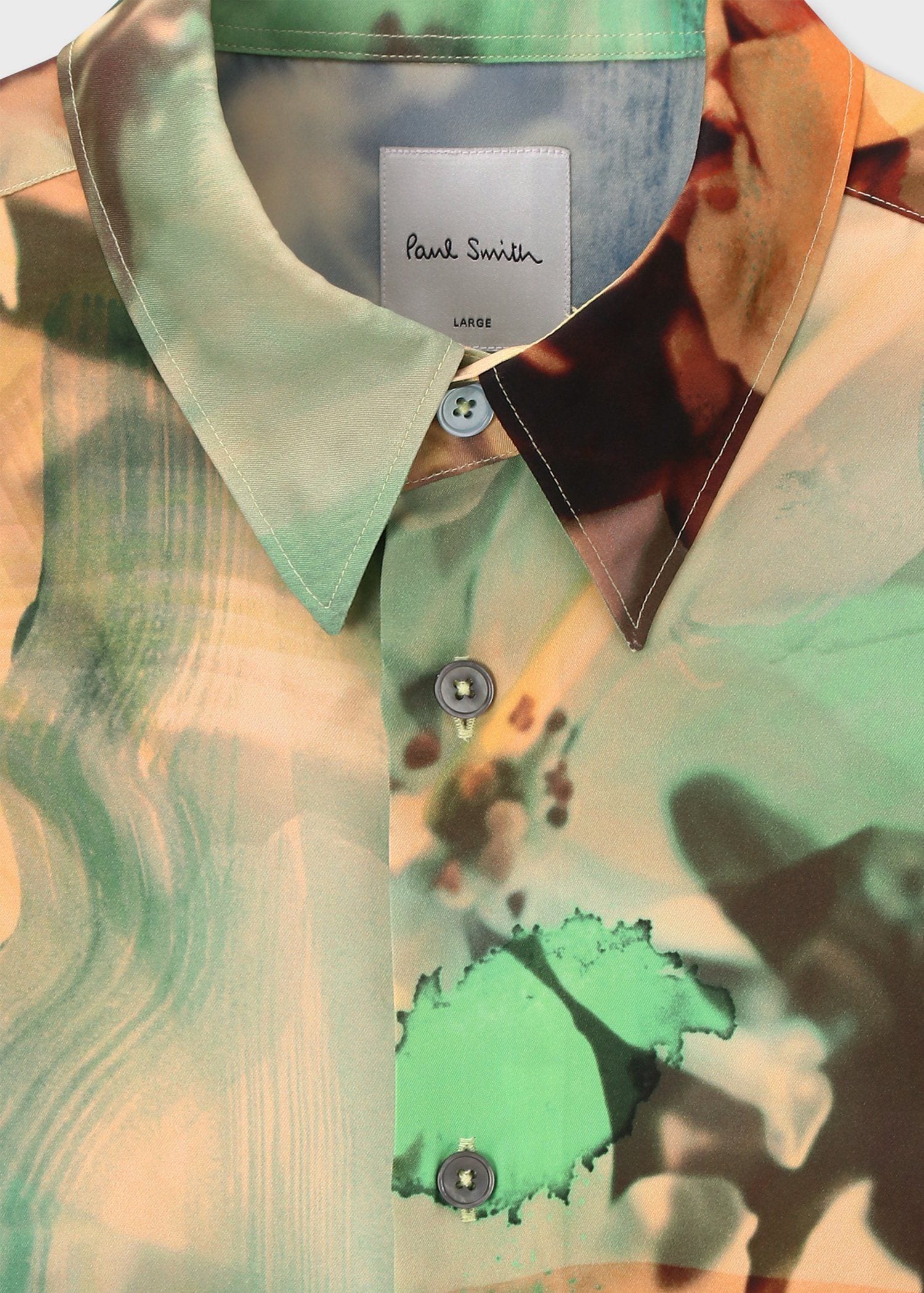 "Painted Photograph" シャツ