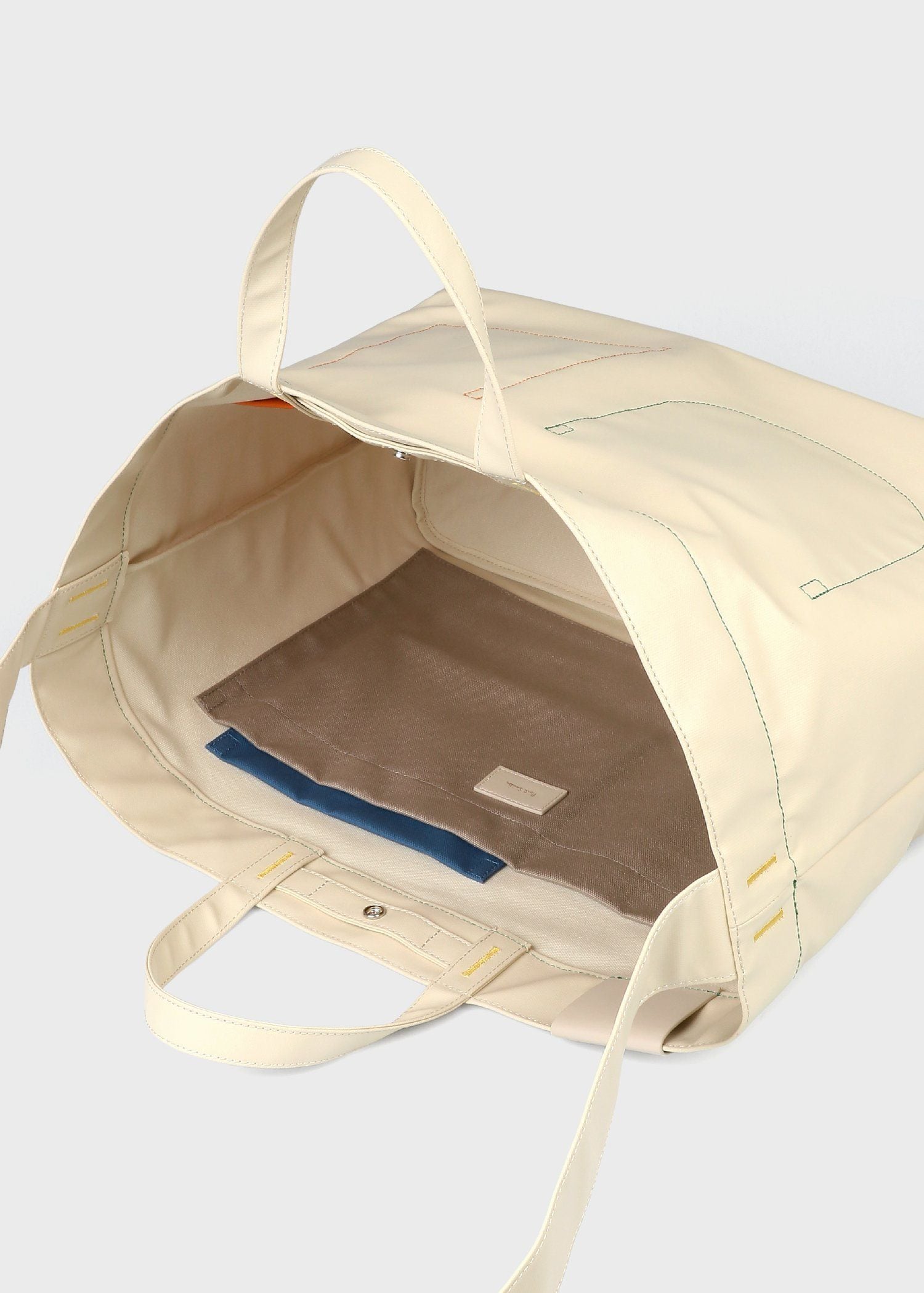 カラーポケット 2wayトートバッグ（アイボリー） ｜ポール・スミス