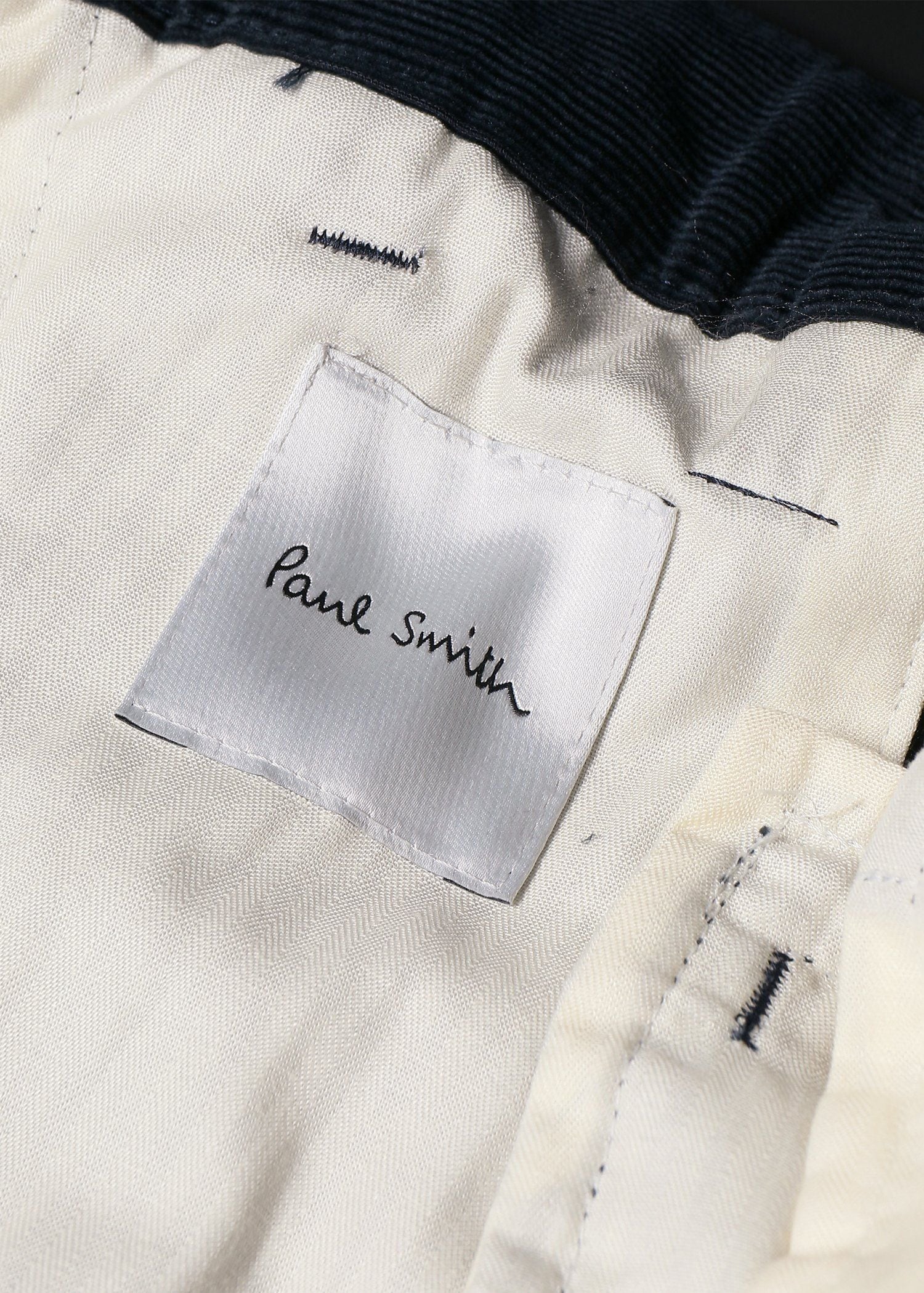 ナローウェールコーデュロイ テーパード トラウザーズ