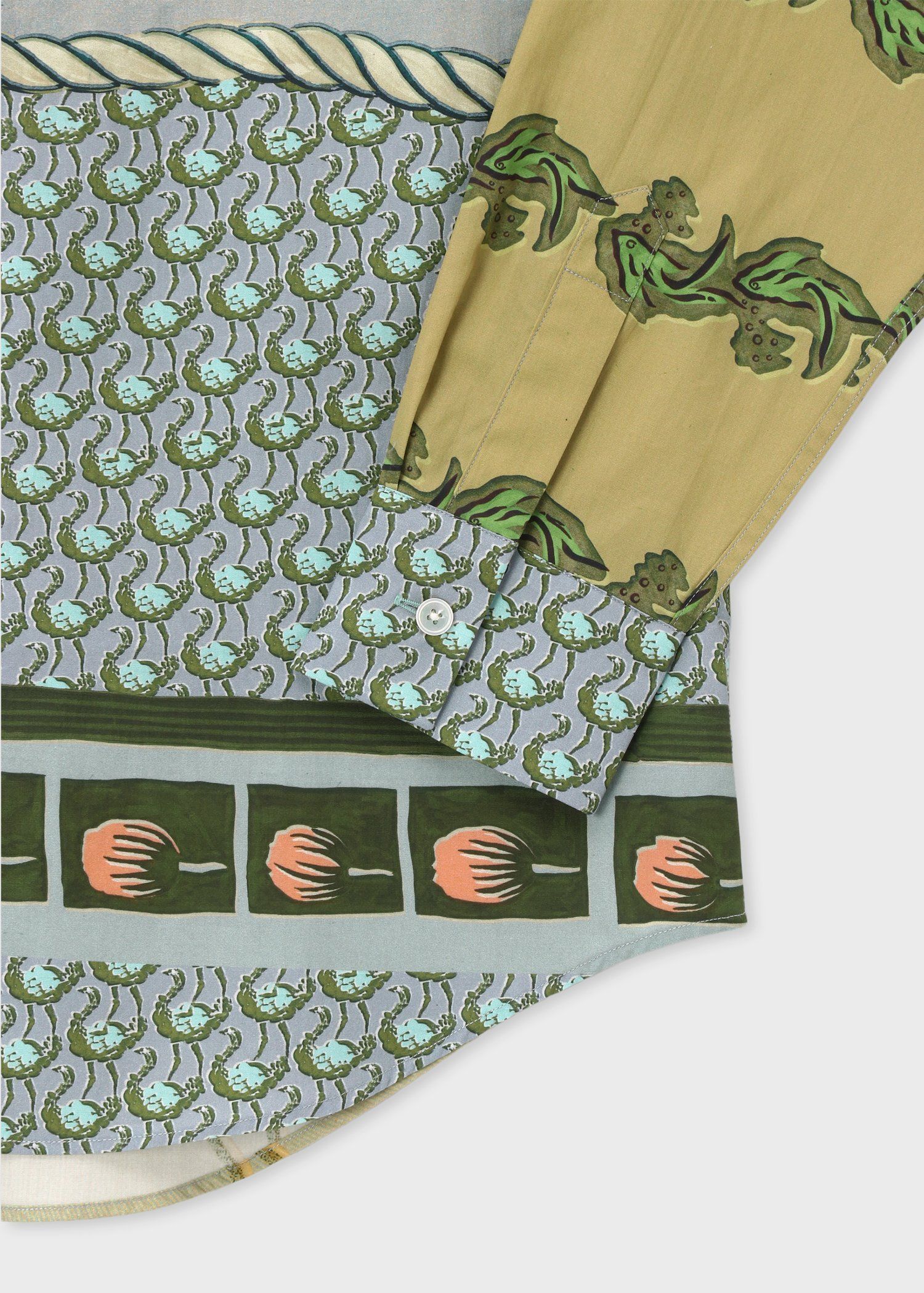 "Travel Collage" プリントシャツ