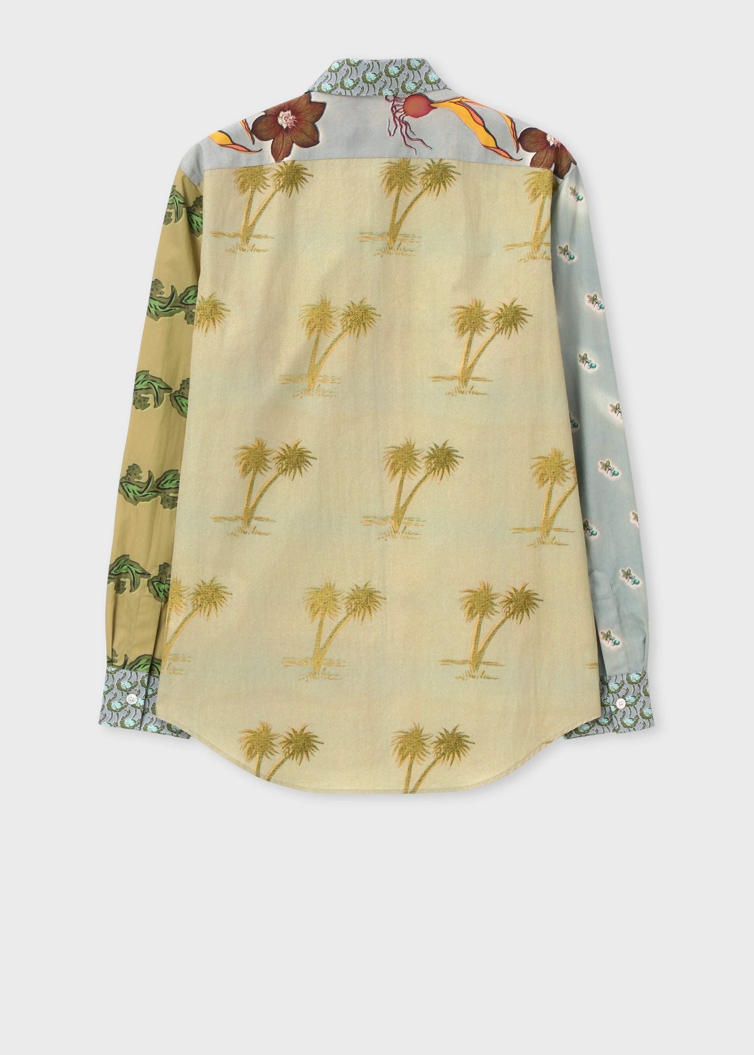 "Travel Collage" プリントシャツ