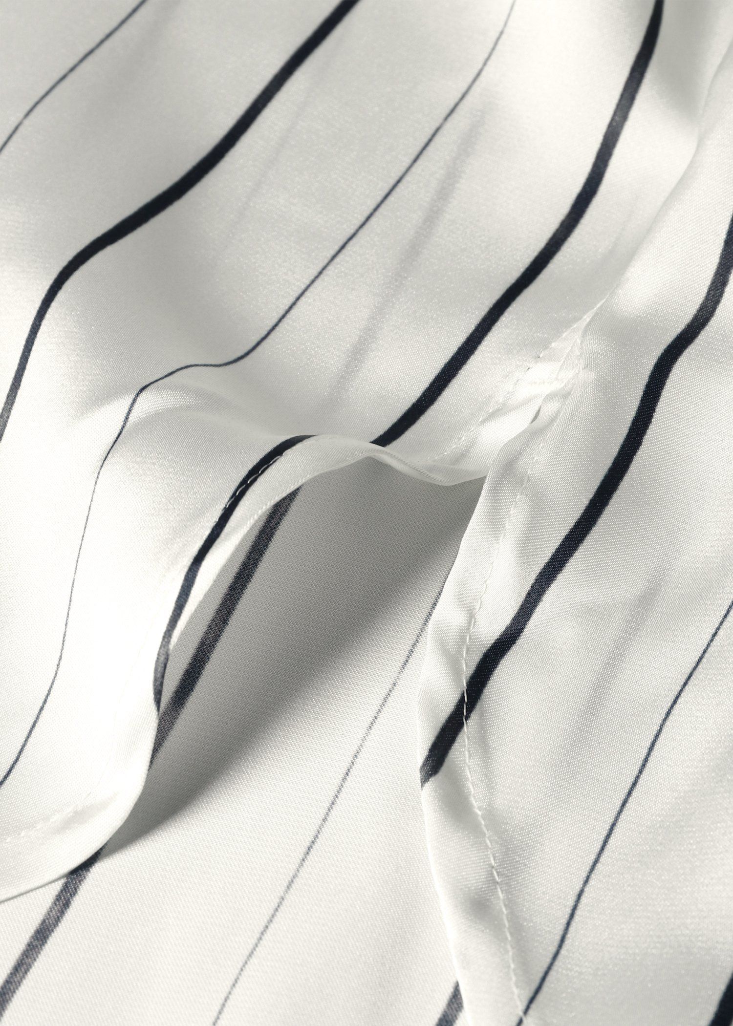 ウィメンズ サテンストライプ ブラウス