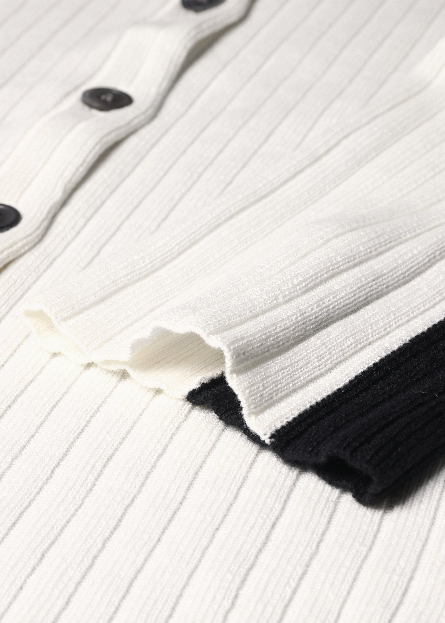 ウィメンズ バイカラー スリット カーディガン