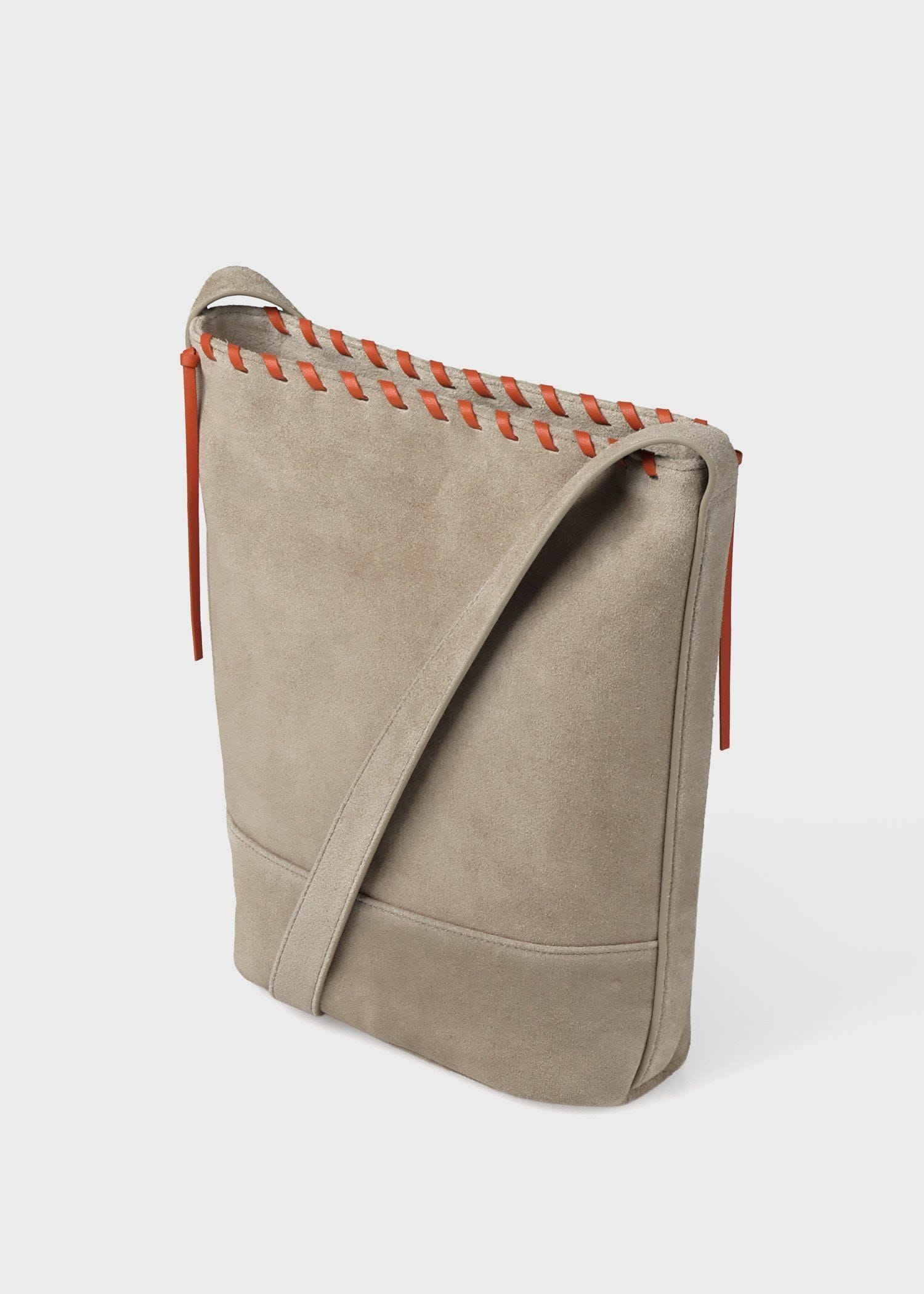 スエードグループ ショルダーバッグ（グレイッシュベージュ） ｜ポール