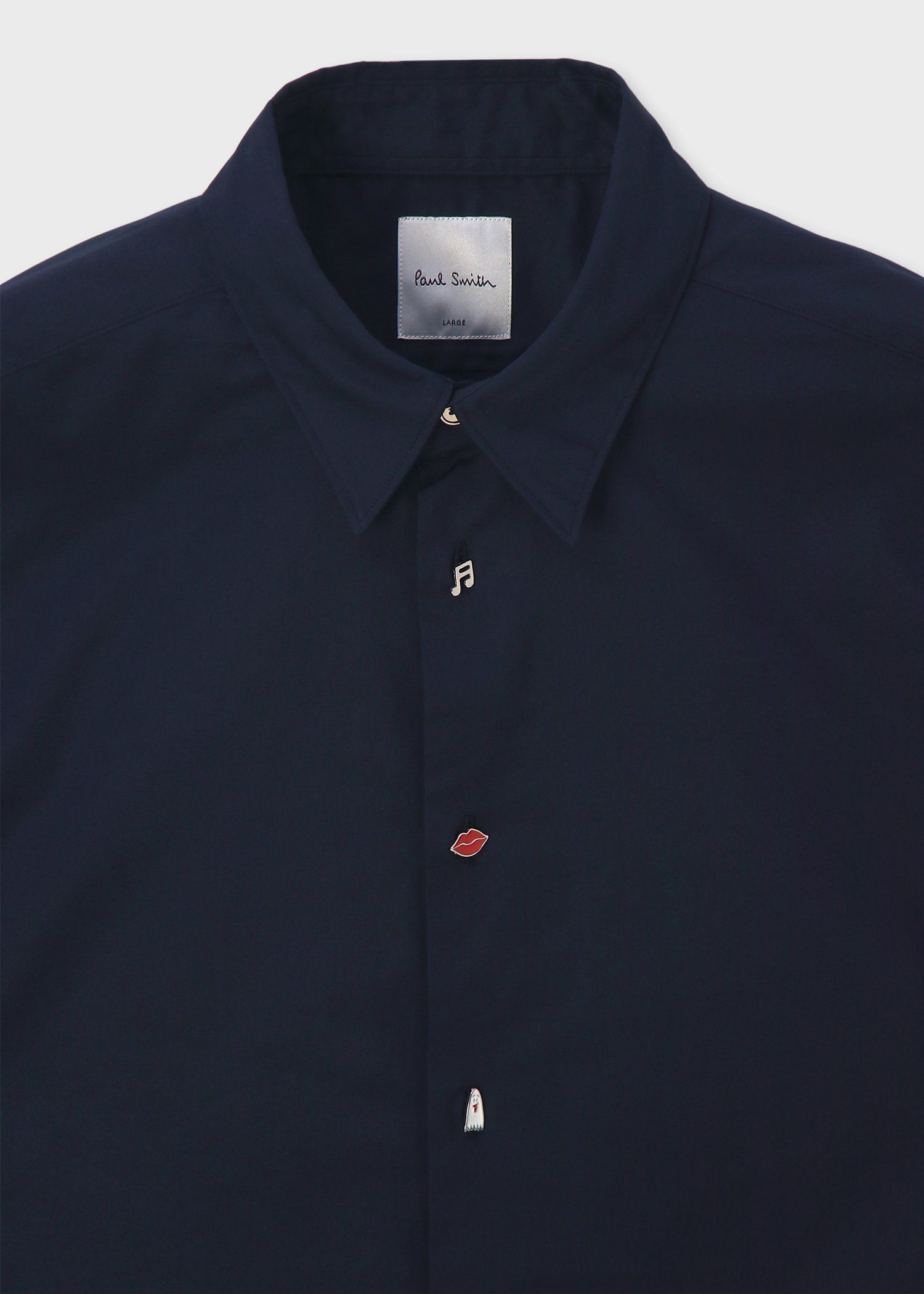 チャームボタン カジュアルシャツ