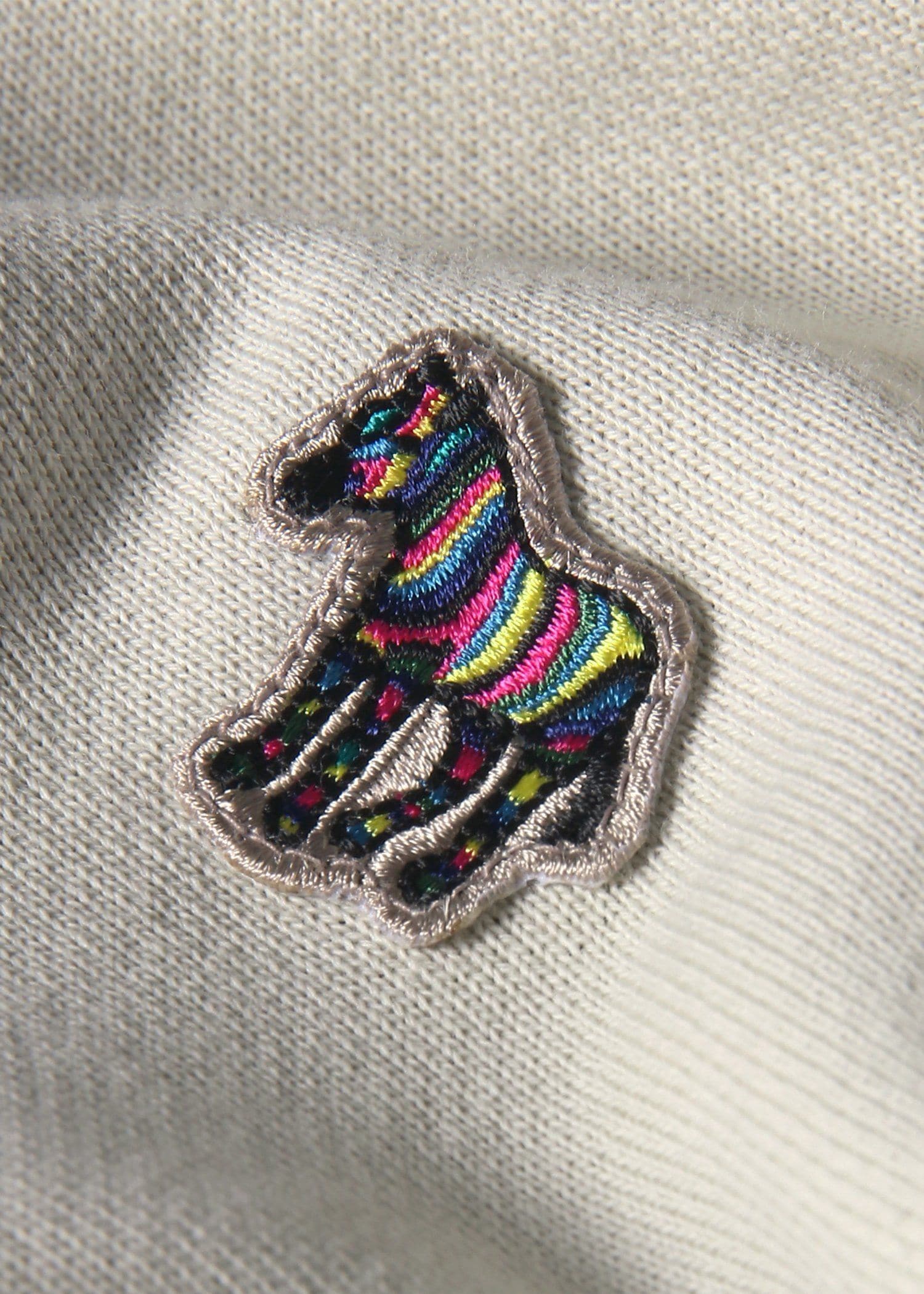 "Sports Stripe Zebra" ワンポイント パーカ