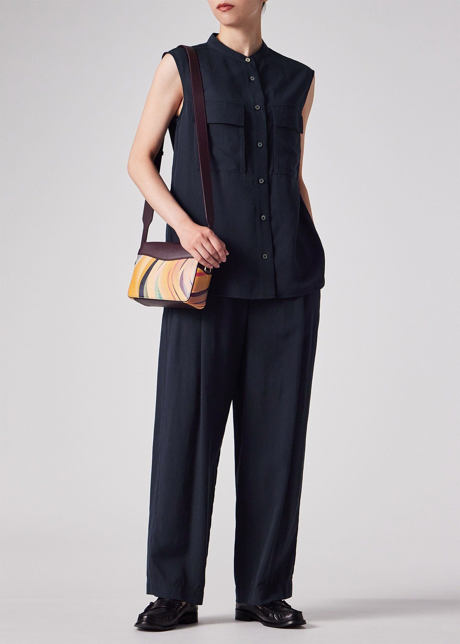 ウィメンズ レーヨンドレープ カーヴィタックパンツ