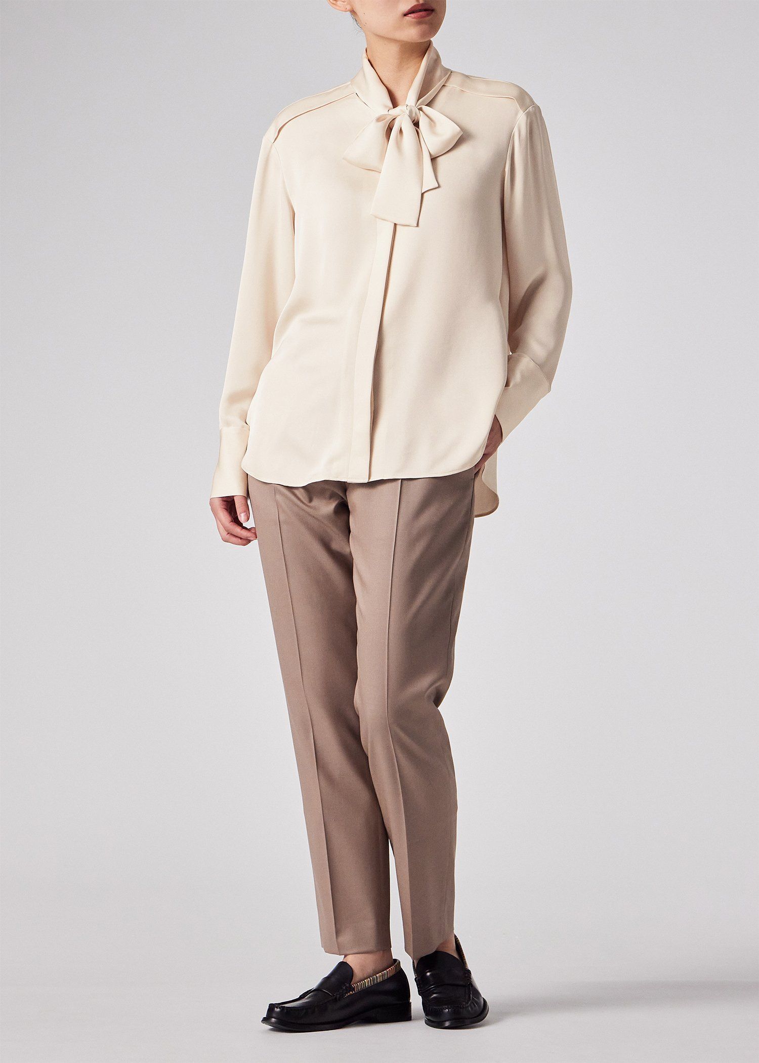 Paul Smith 　ボウタイブラウス ウィメンズ サテン ボウタイ ブラウス（オフホワイト） ｜ポール・スミス