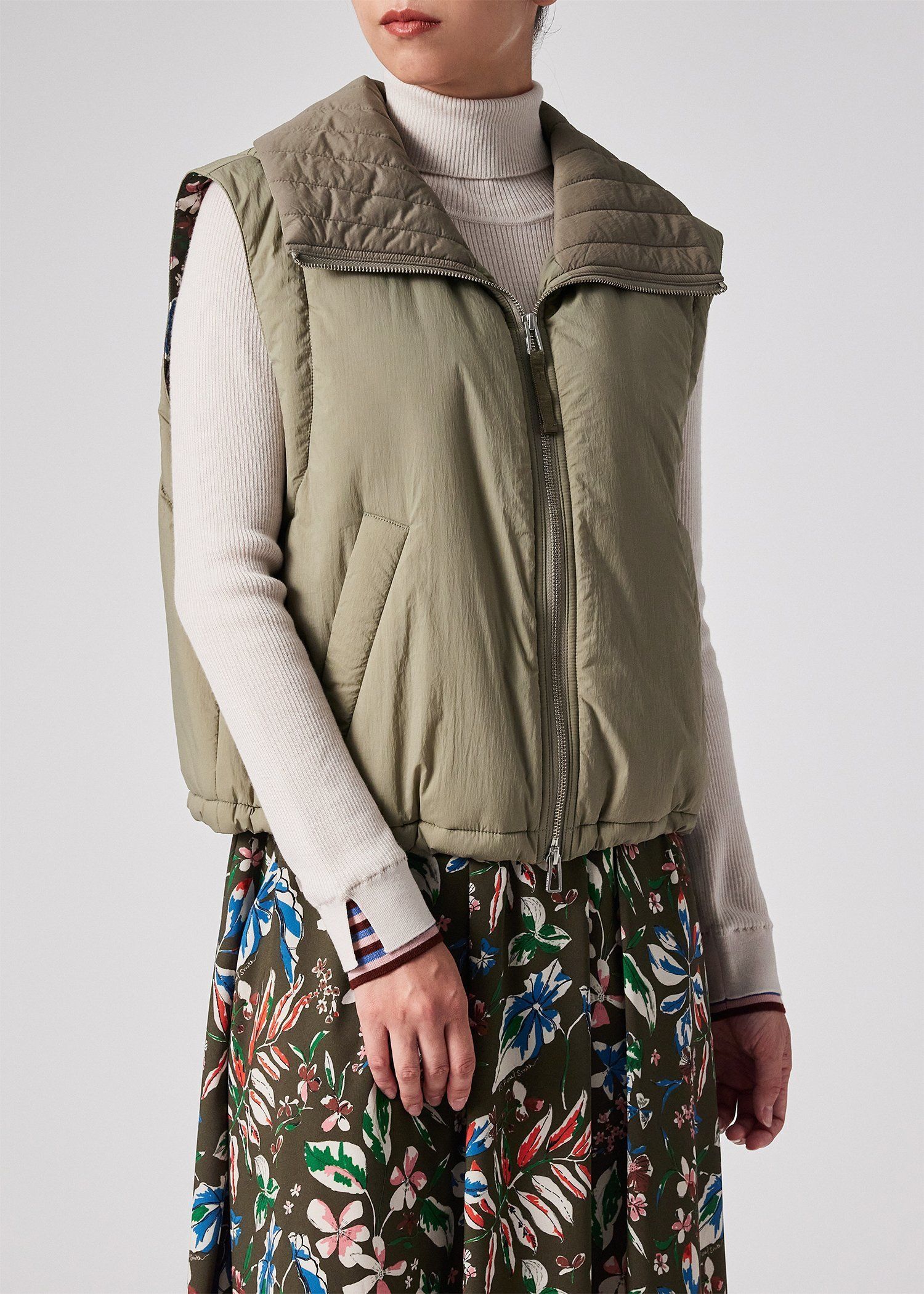 ウィメンズ タフタ スタンドカラー ベスト