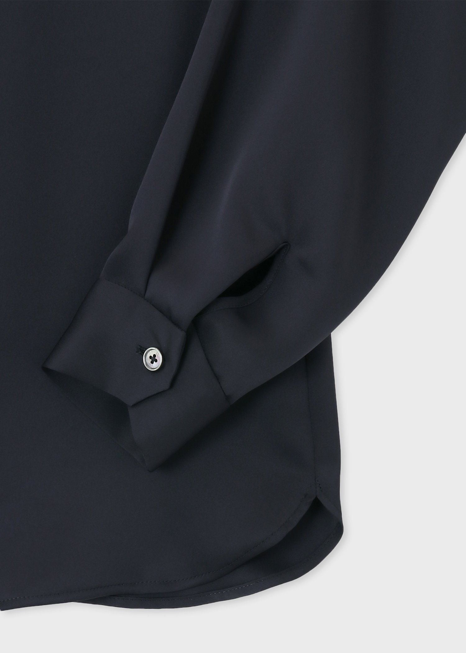 ウィメンズ サテンボウタイ ブラウス