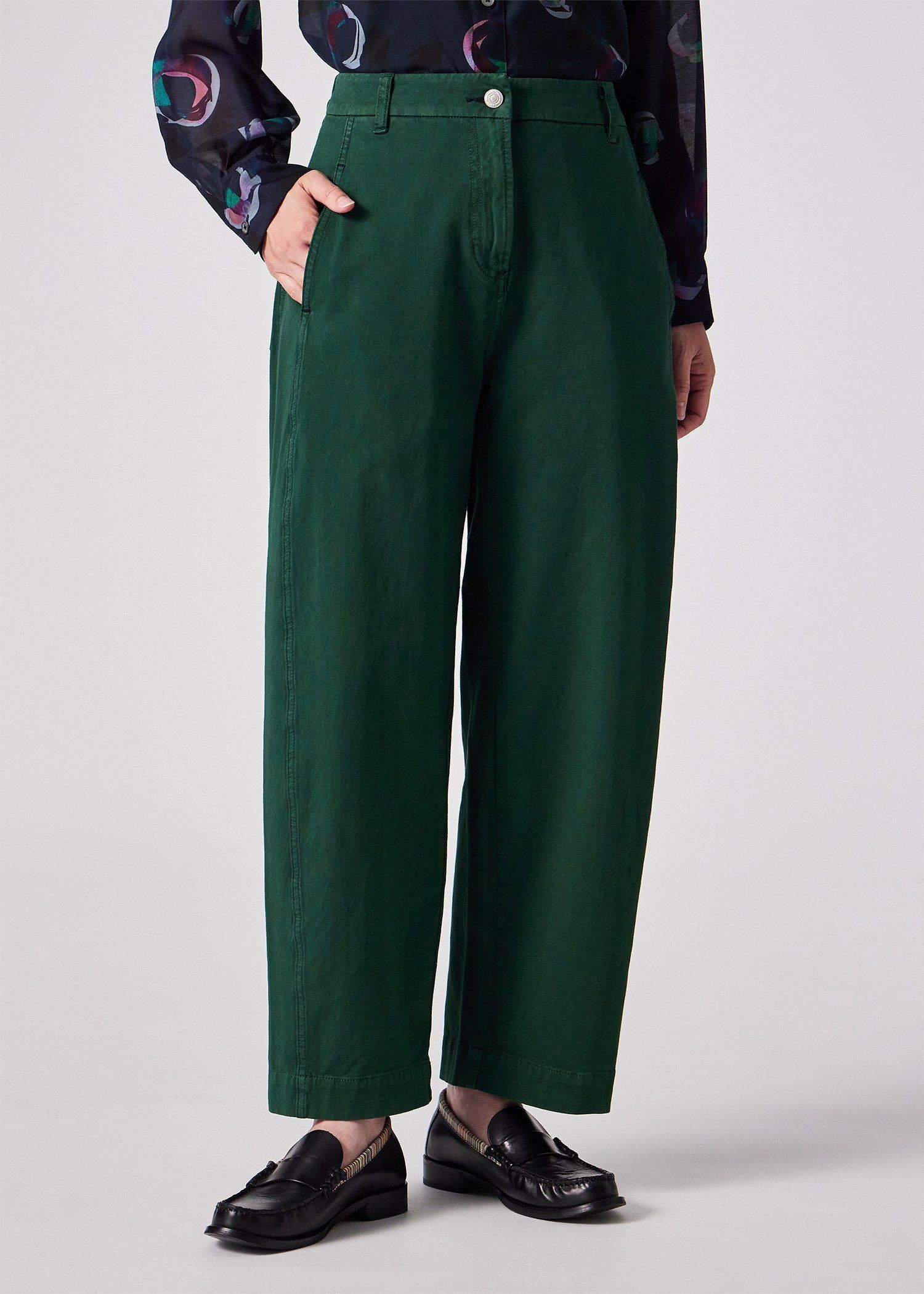 ウィメンズ バレルシルエット チノパンツ