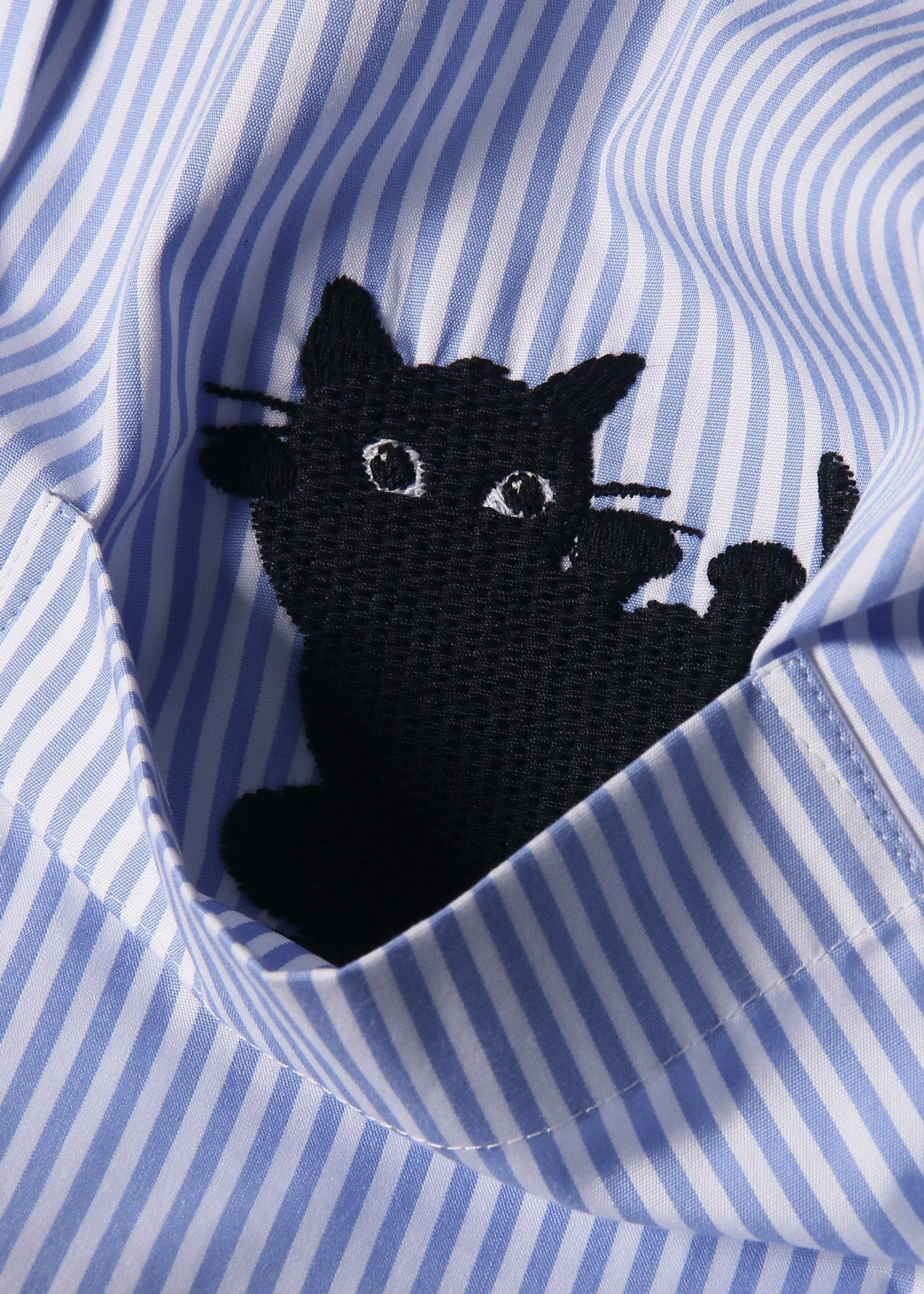 ウィメンズ キャットエンブロイダリーシャツ