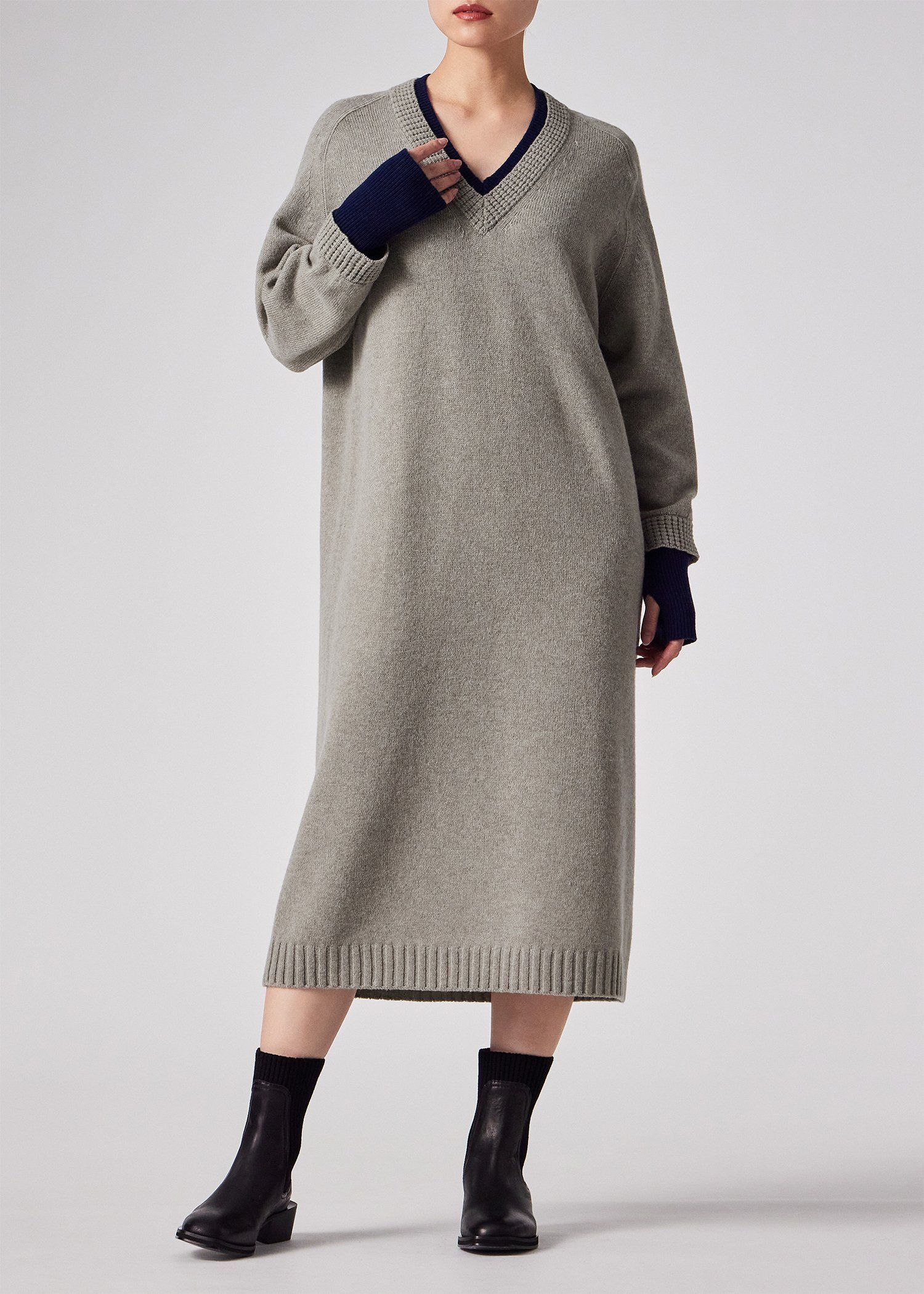 ウィメンズ レイヤードディテール ニットワンピース（グレー