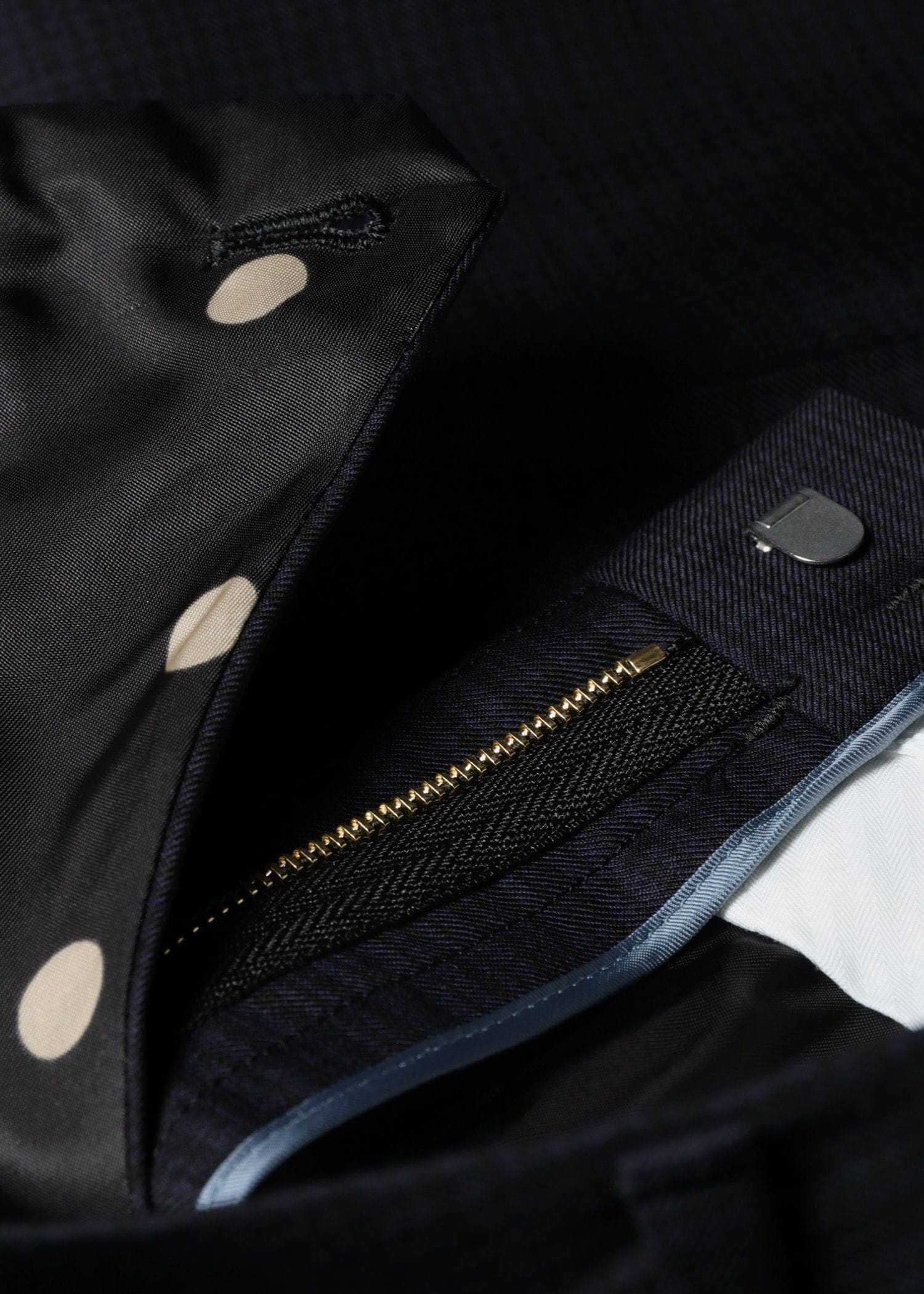 ウィメンズ クラシカルチェック テーパードパンツ