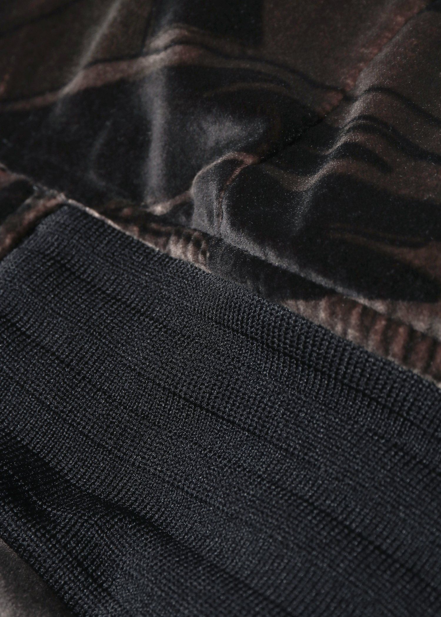 "Swan" ベルベットブルゾン