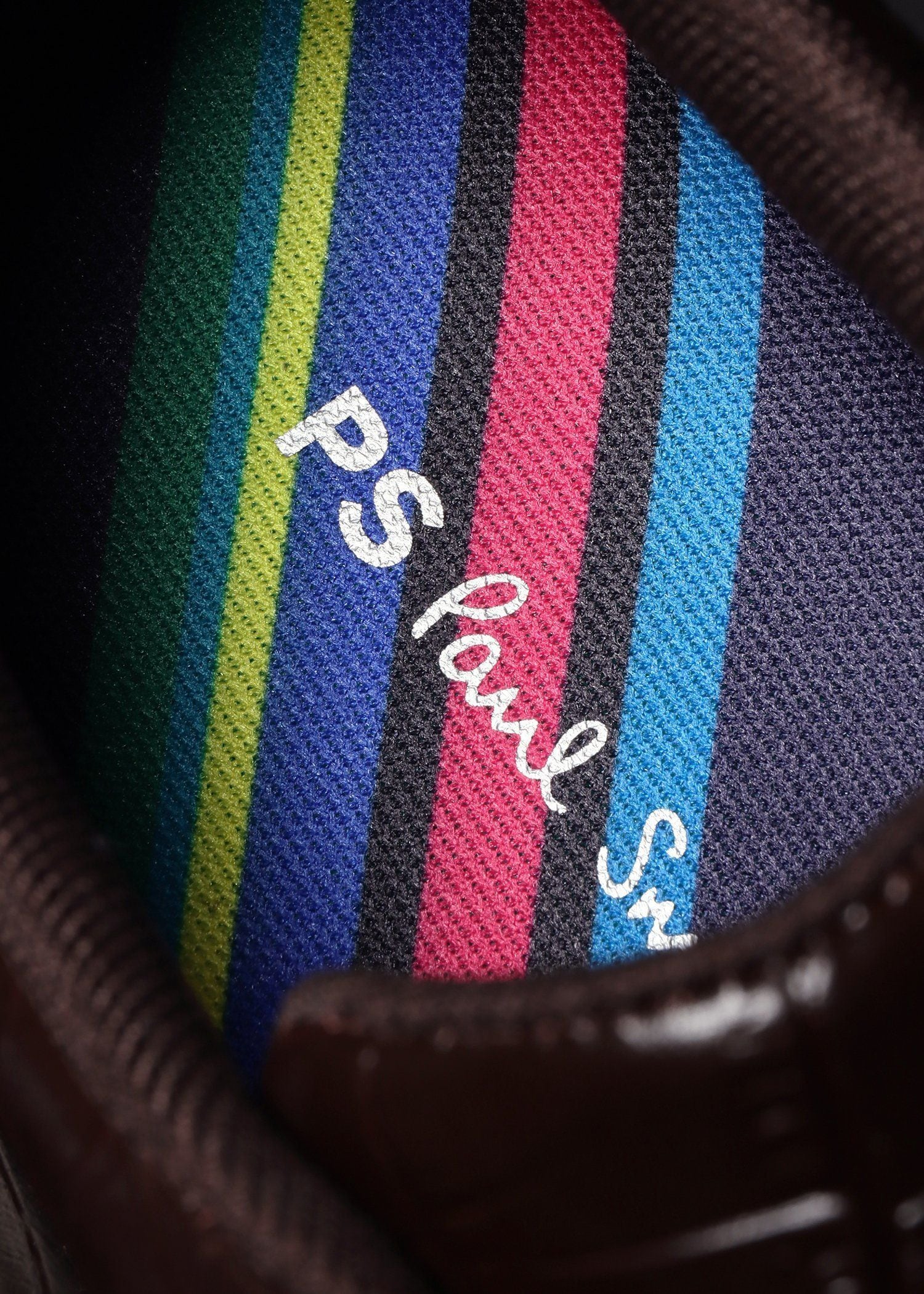 "Lee" クロコエンボス レザースニーカー