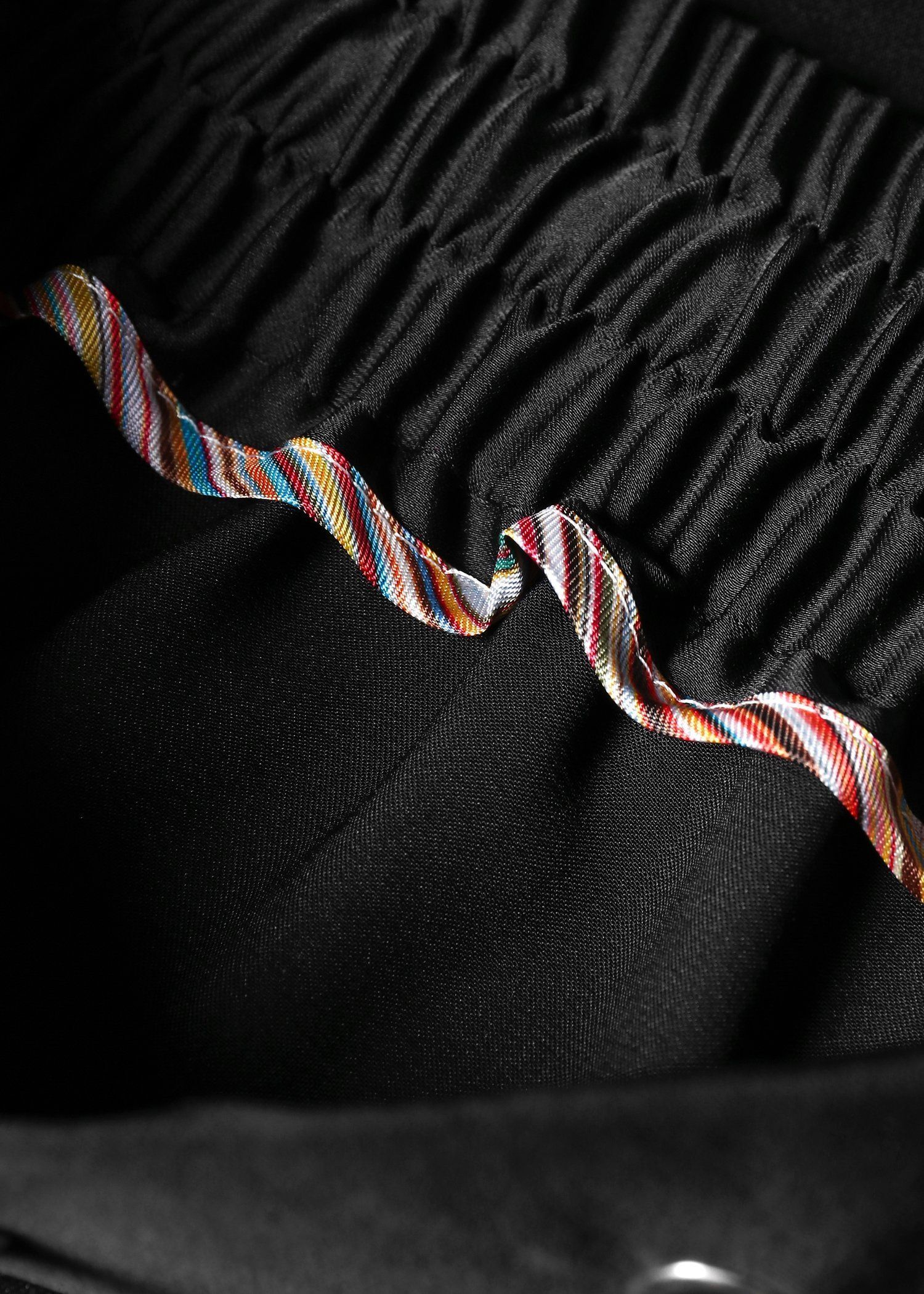 ウィメンズ サテン ストレートパンツ