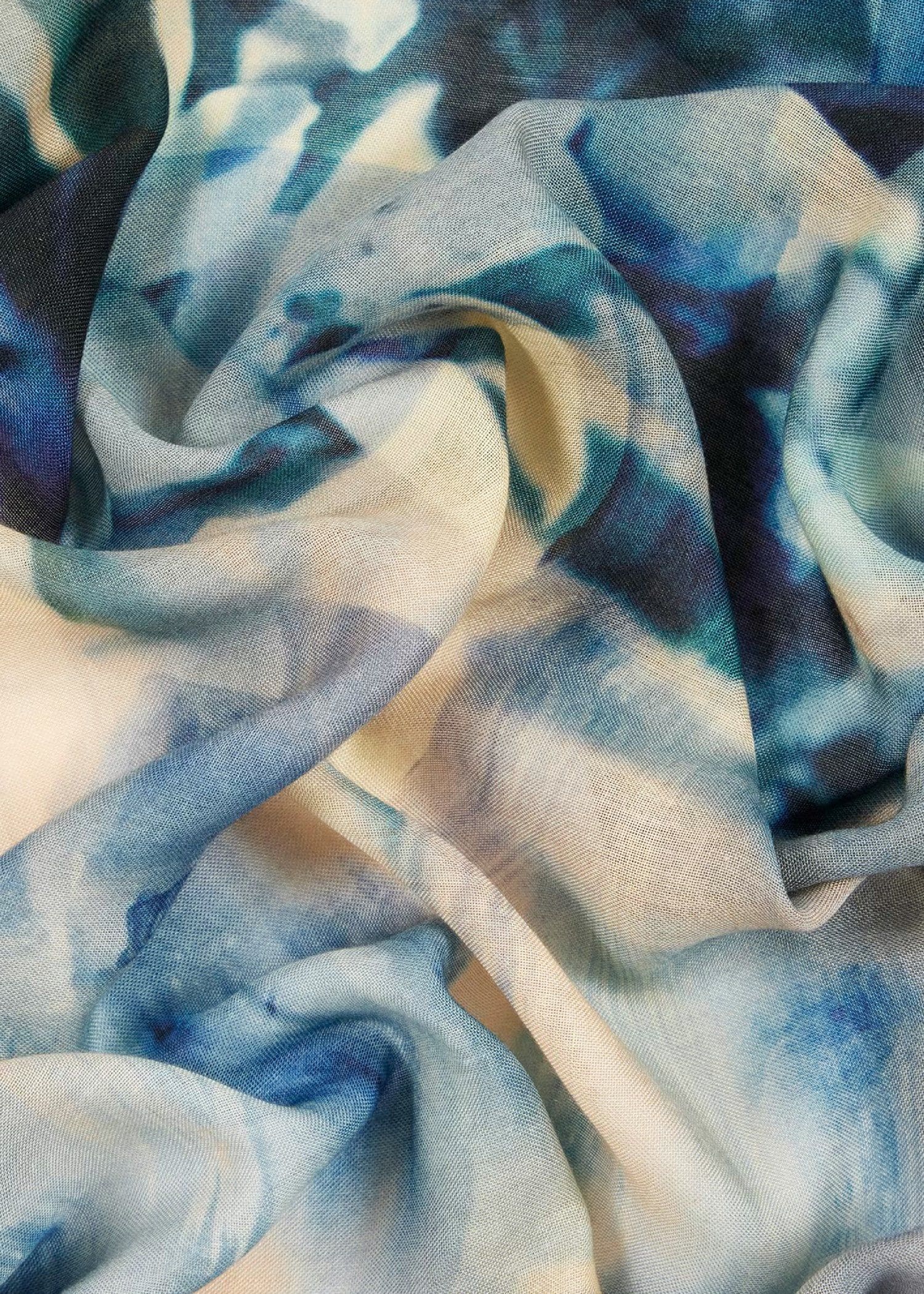 "Painted Photograph" スカーフ