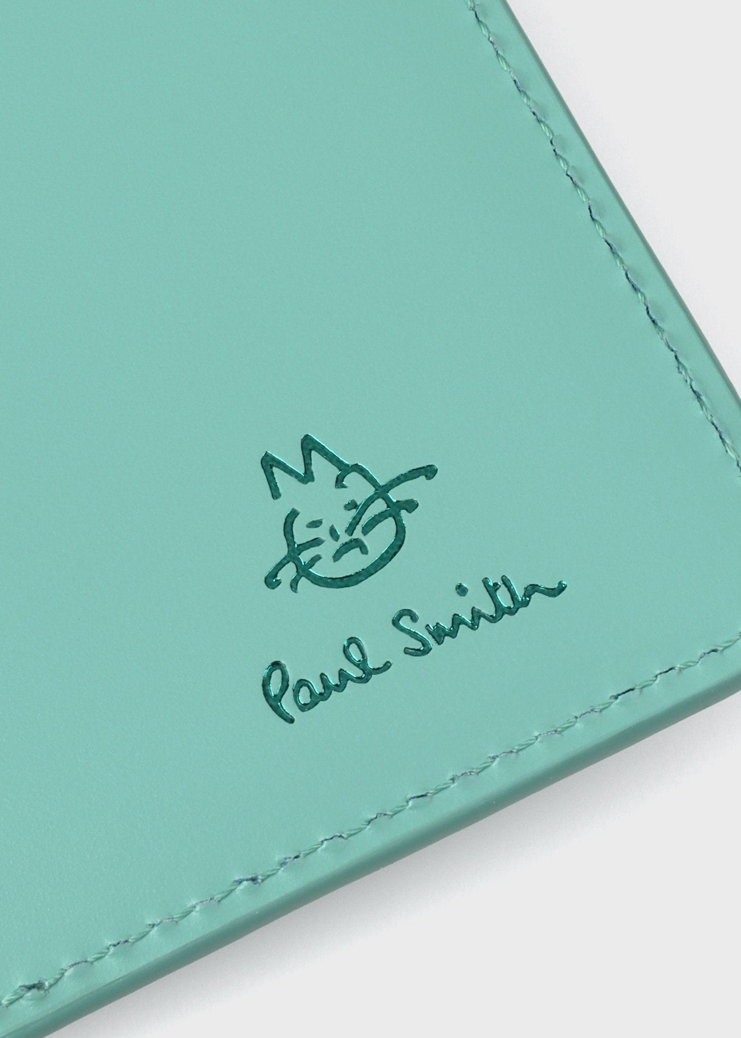 カラードゥードゥル パスケース