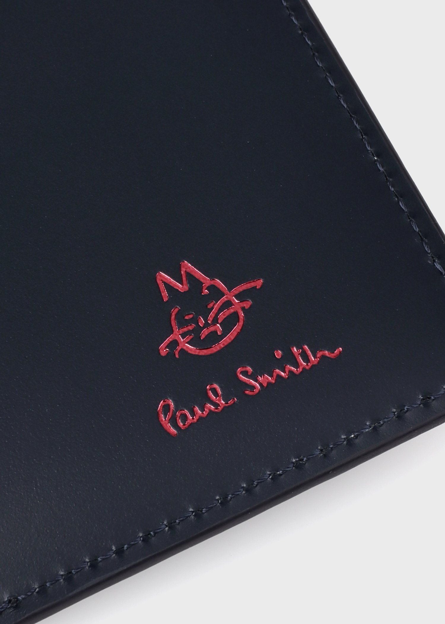 カラードゥードゥル パスケース