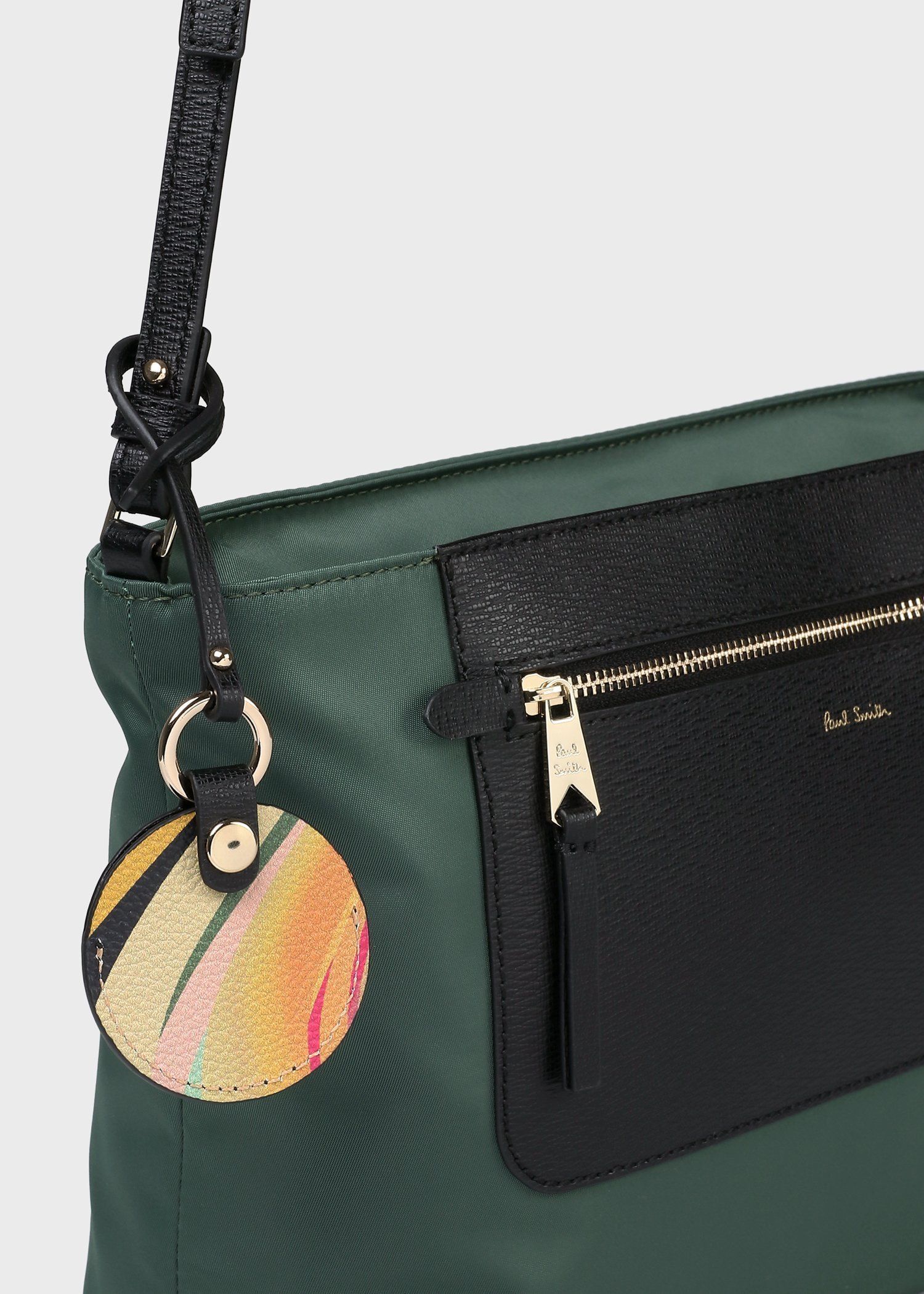 モダンナイロン ショルダーバッグ