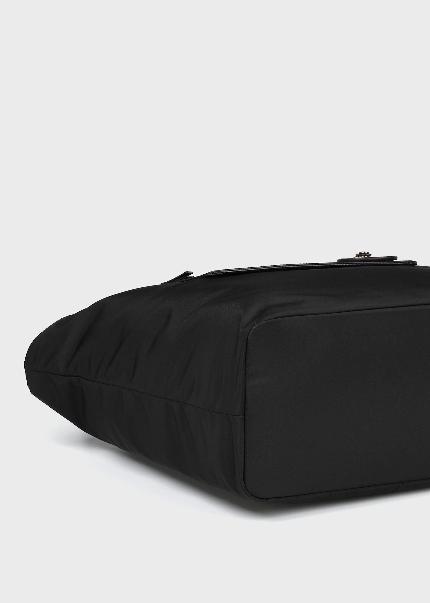 モダンナイロン トートバッグ