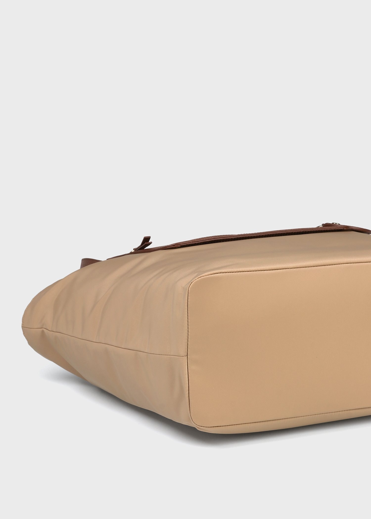 モダンナイロン トートバッグ