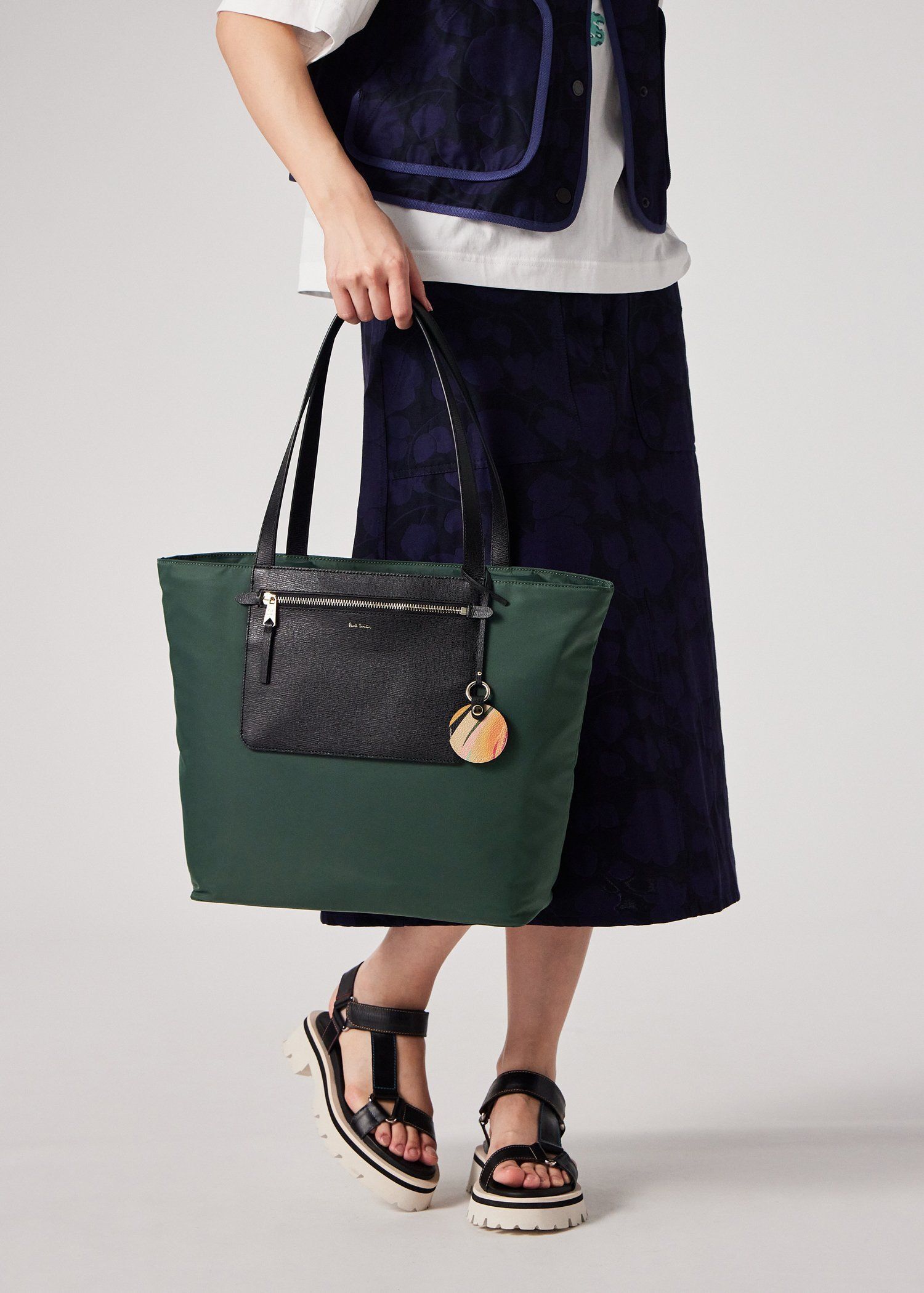 モダンナイロン トートバッグ