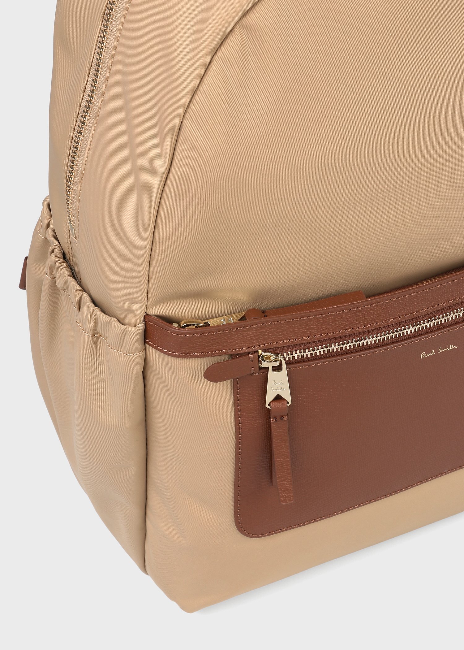 モダンナイロン バックパック