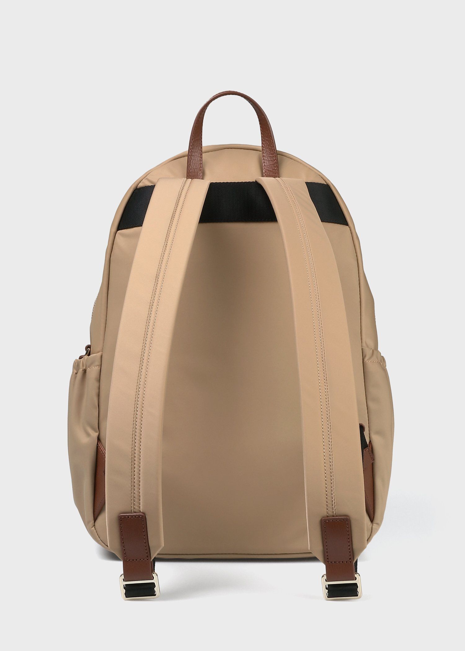 モダンナイロン バックパック