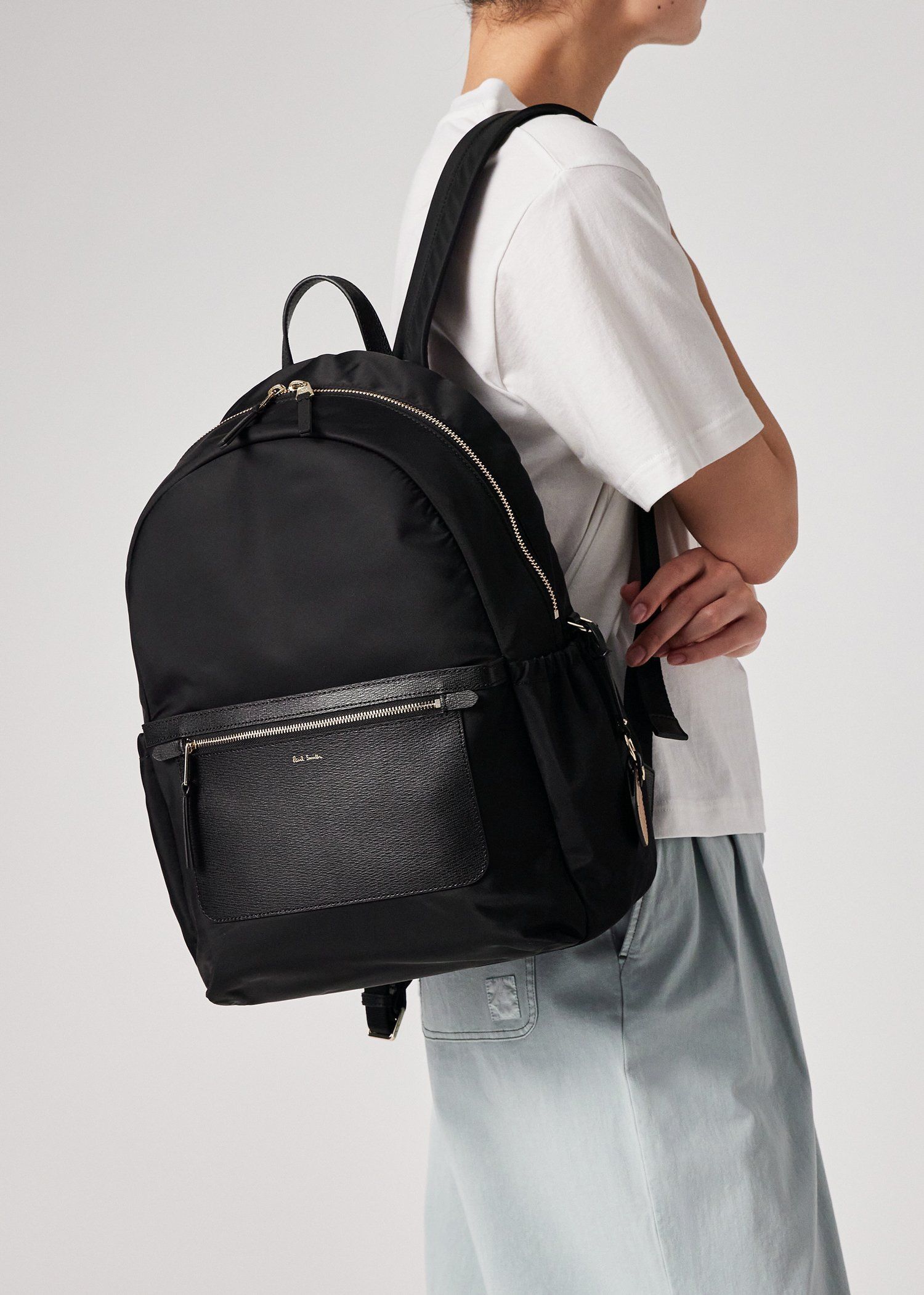 モダンナイロン バックパック