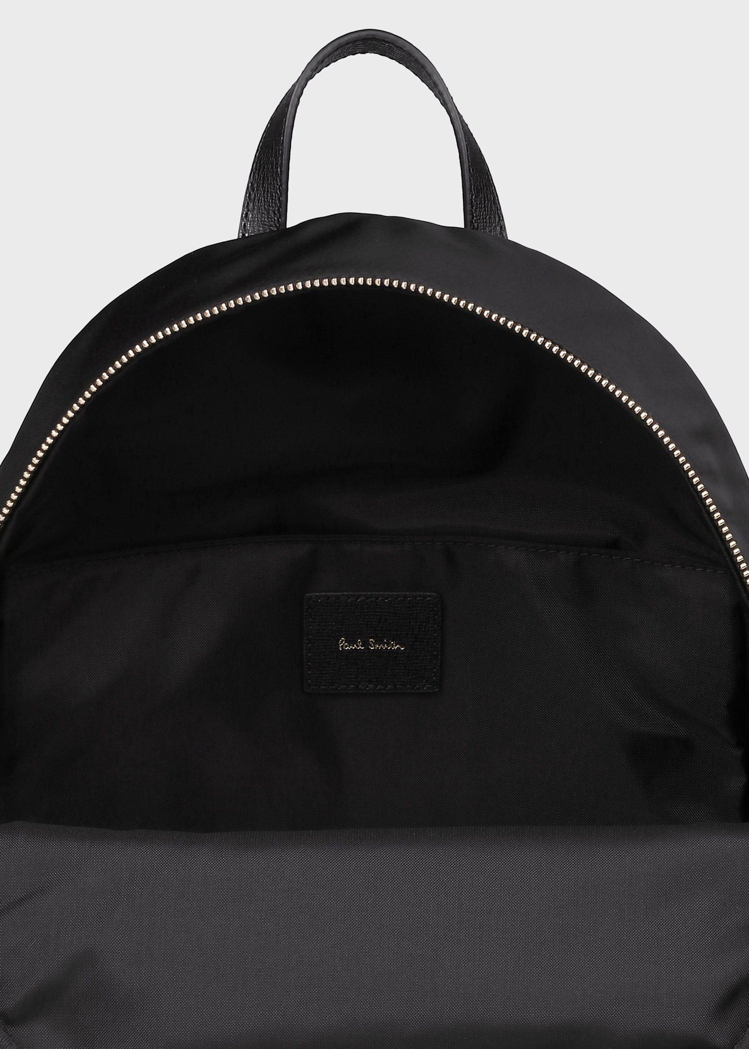 モダンナイロン バックパック