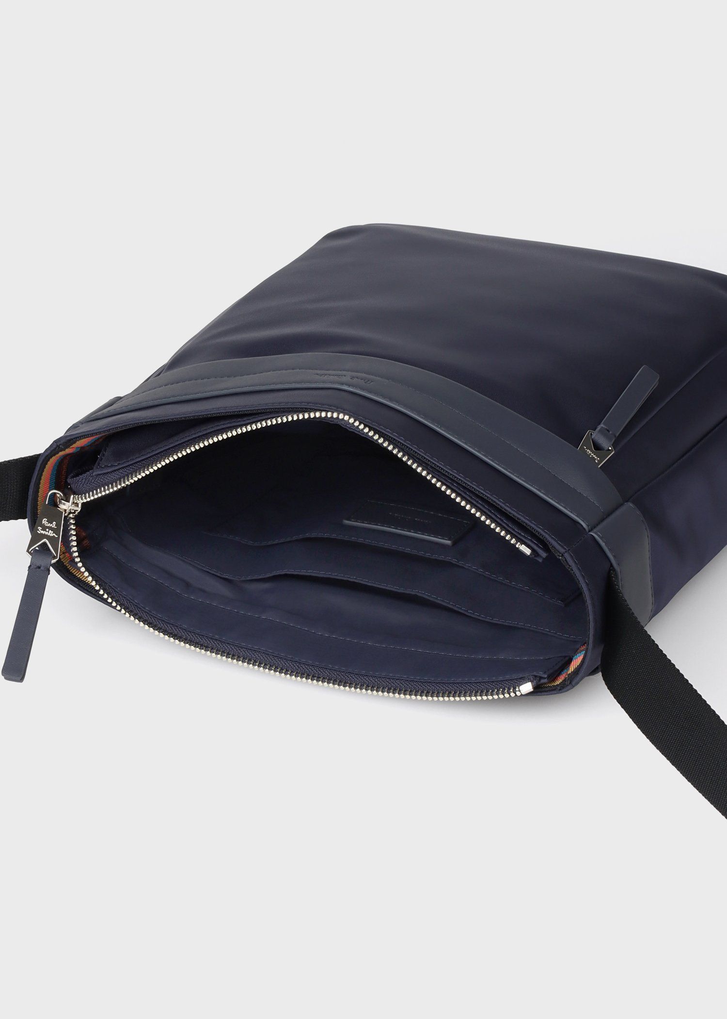 ナイロンブライトストライプトリム ショルダーバッグ