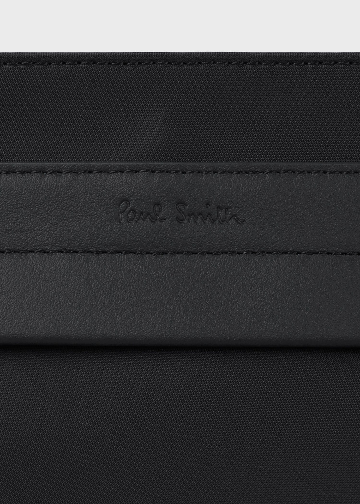 ナイロンブライトストライプトリム ショルダーバッグ