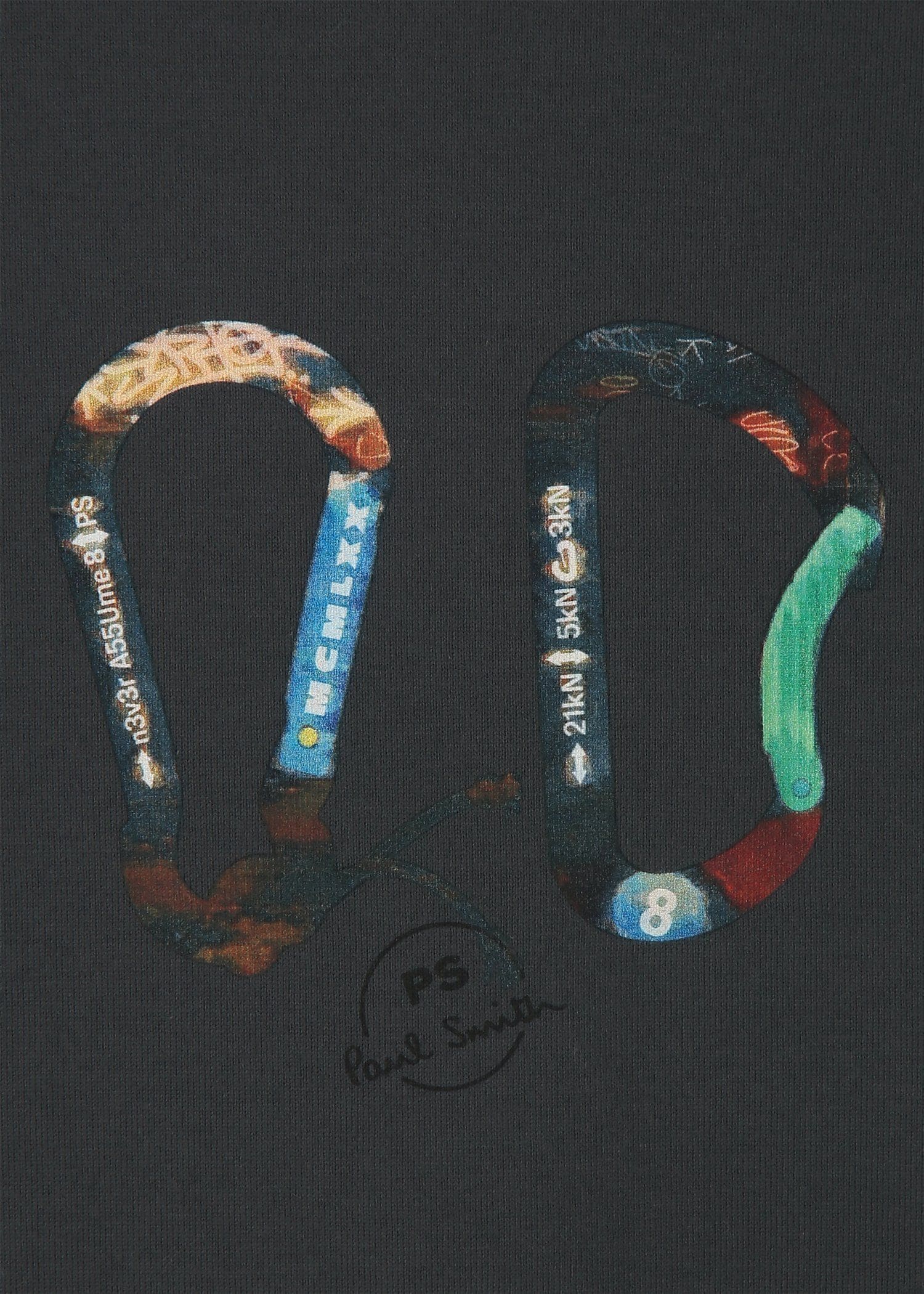 カラビナグラフィック 半袖Tシャツ