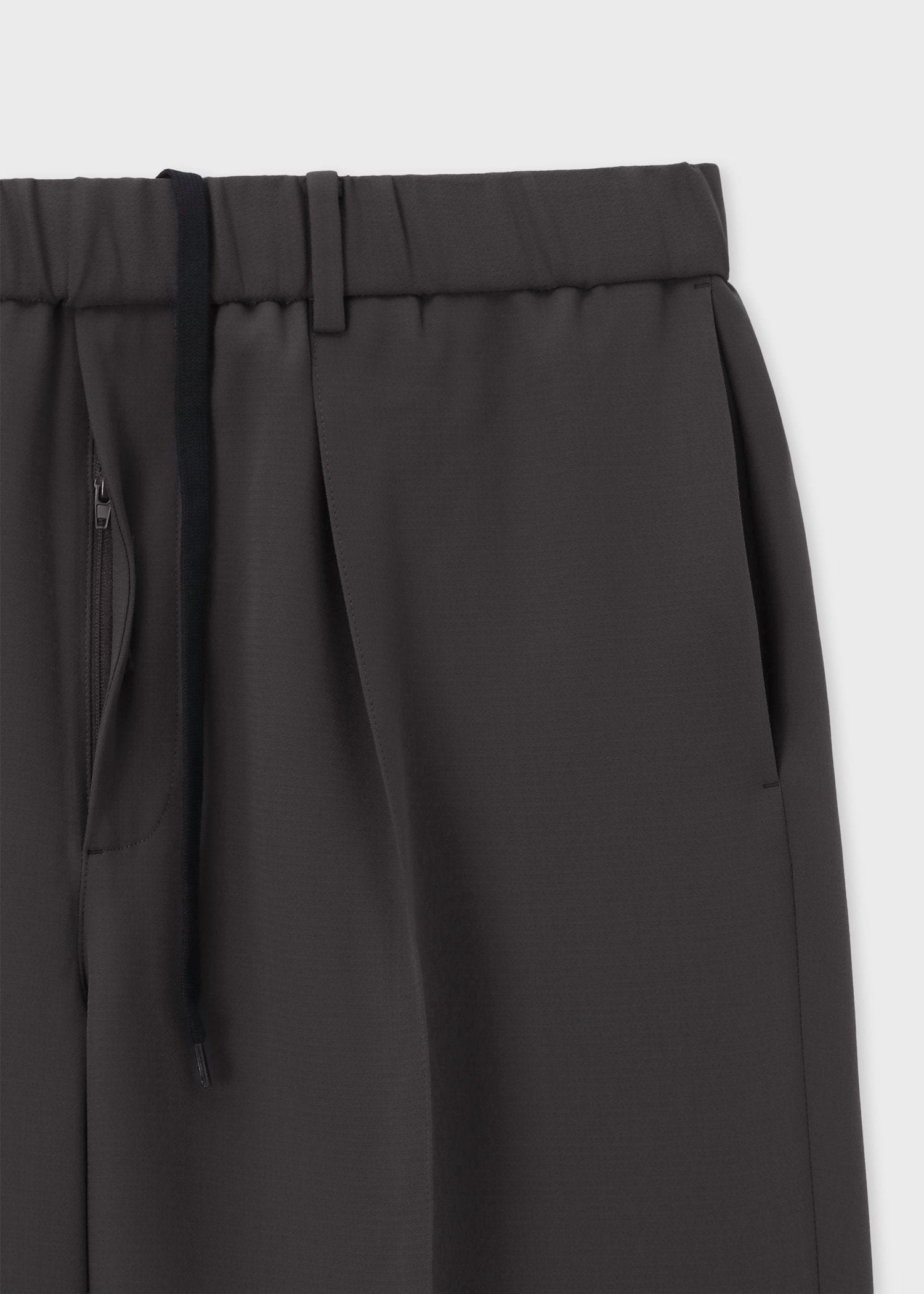 ライトドライテクスチャー バギーパンツ