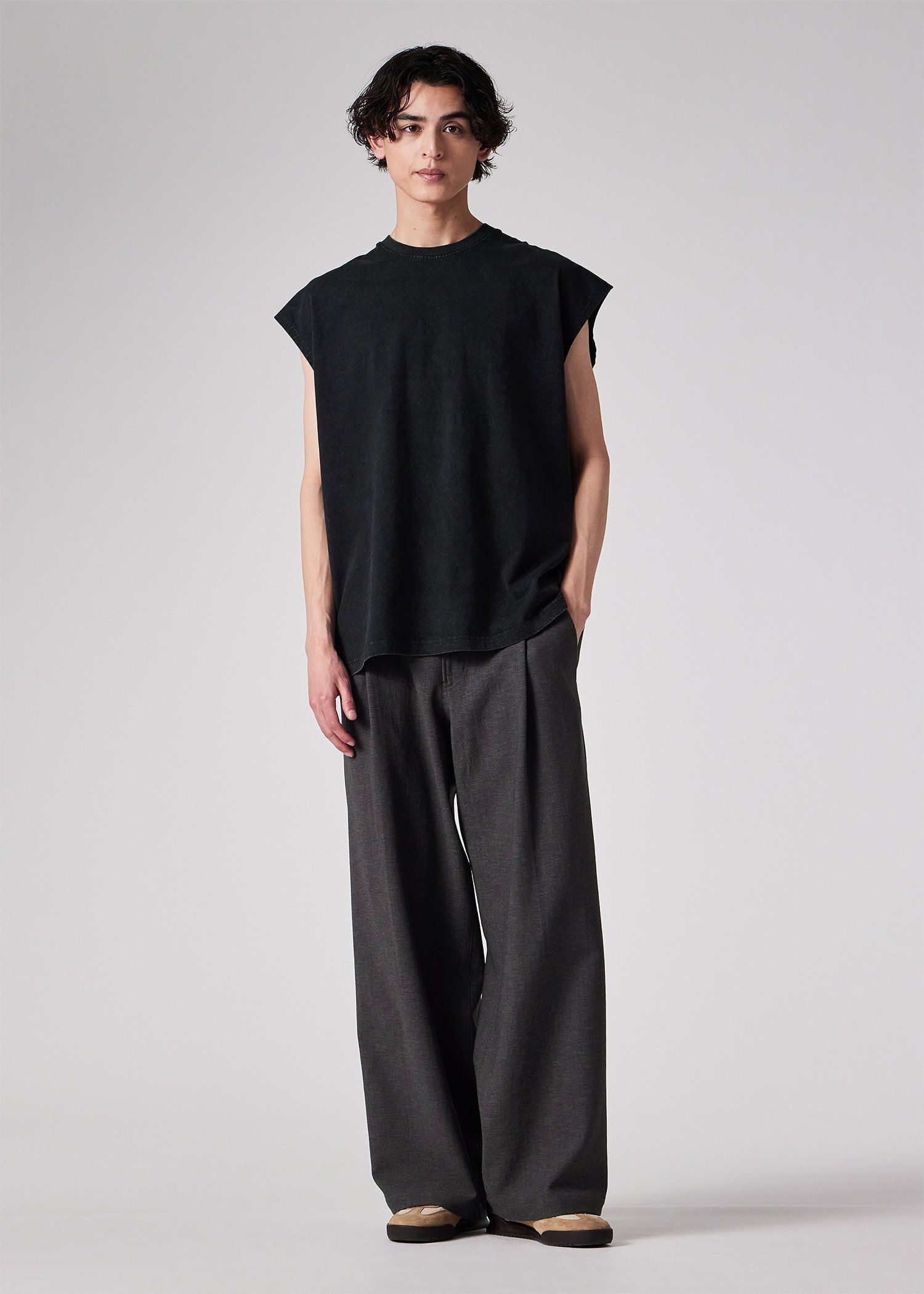 ヴィンテージライク ノースリーブＴシャツ