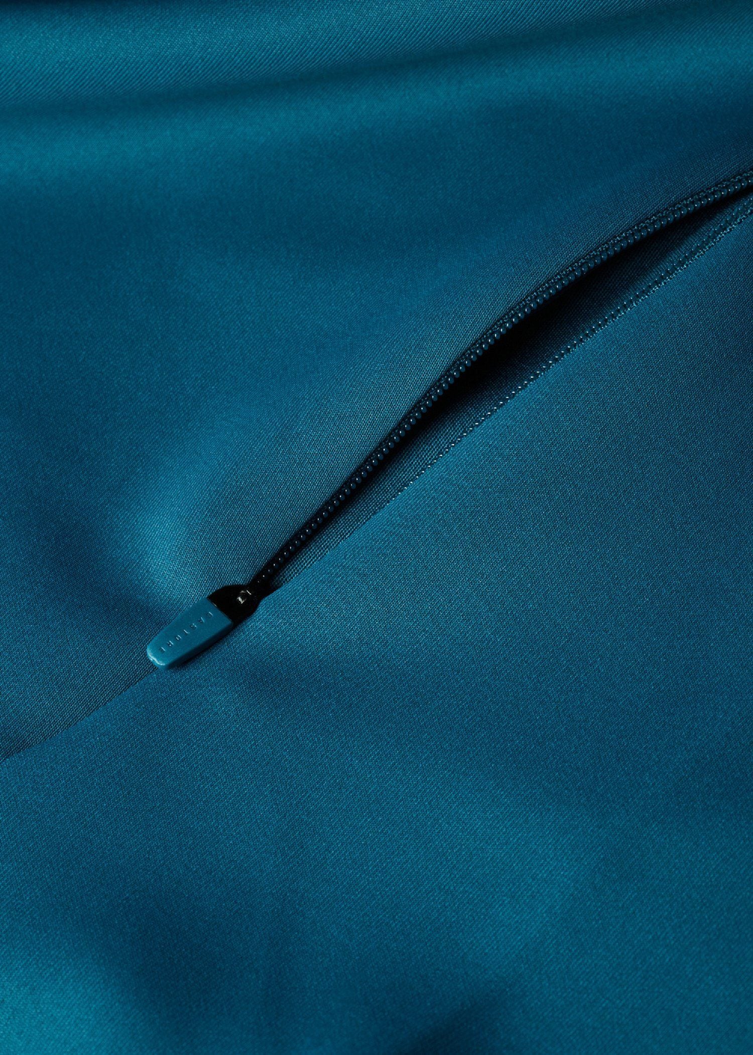 Paul Smith ＋ Castore テクニカル クオータージップ カットソー