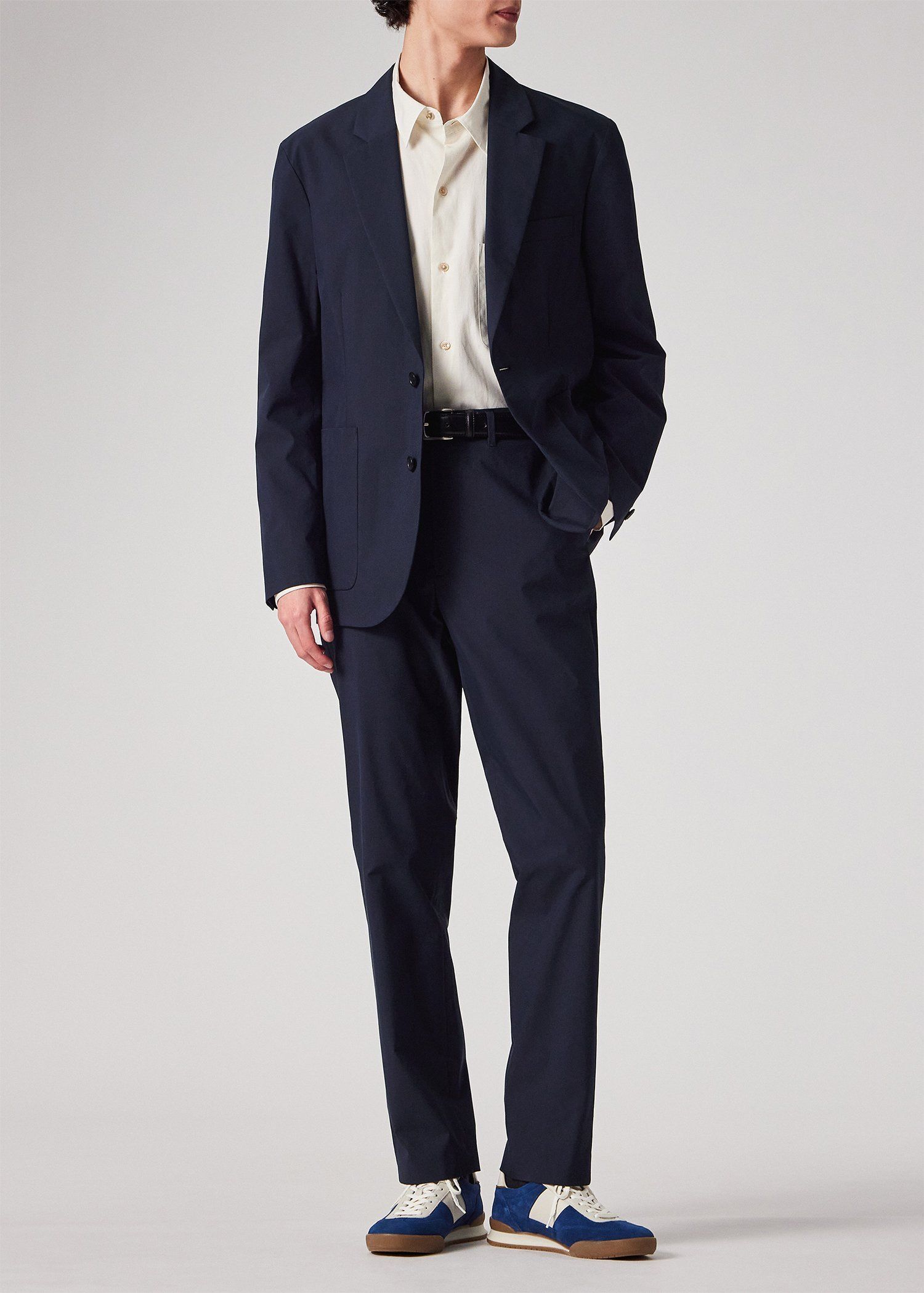 パフォーマンステクスチャー テーパードトラウザーズ