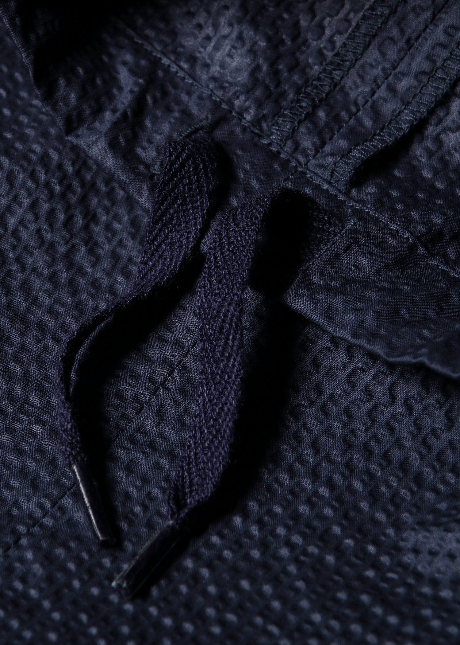 シャイニーシアサッカー ワイドカーゴパンツ（ネイビー） ｜ポール・スミス