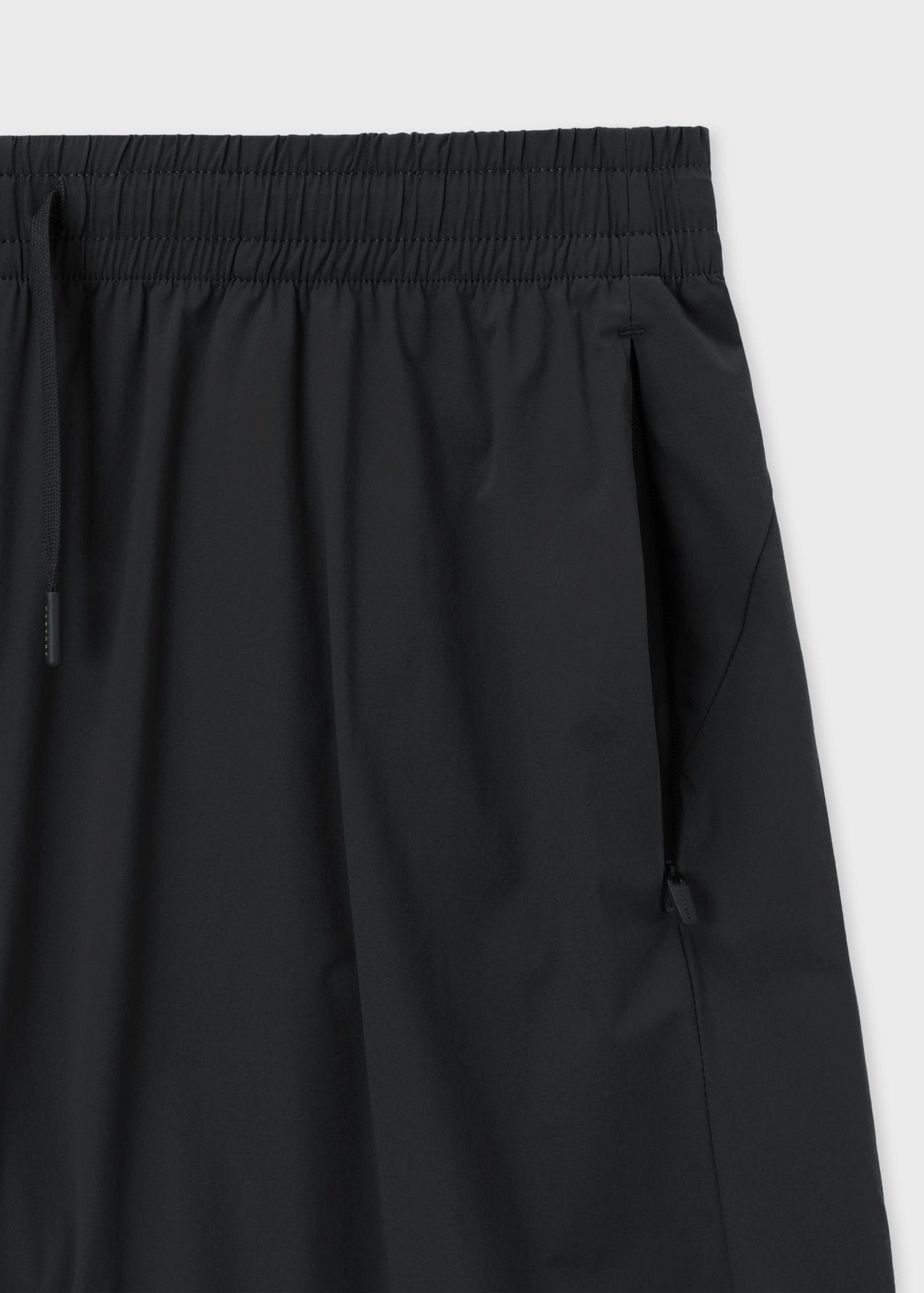 Paul Smith ＋ Castore パフォーマンス ショーツ