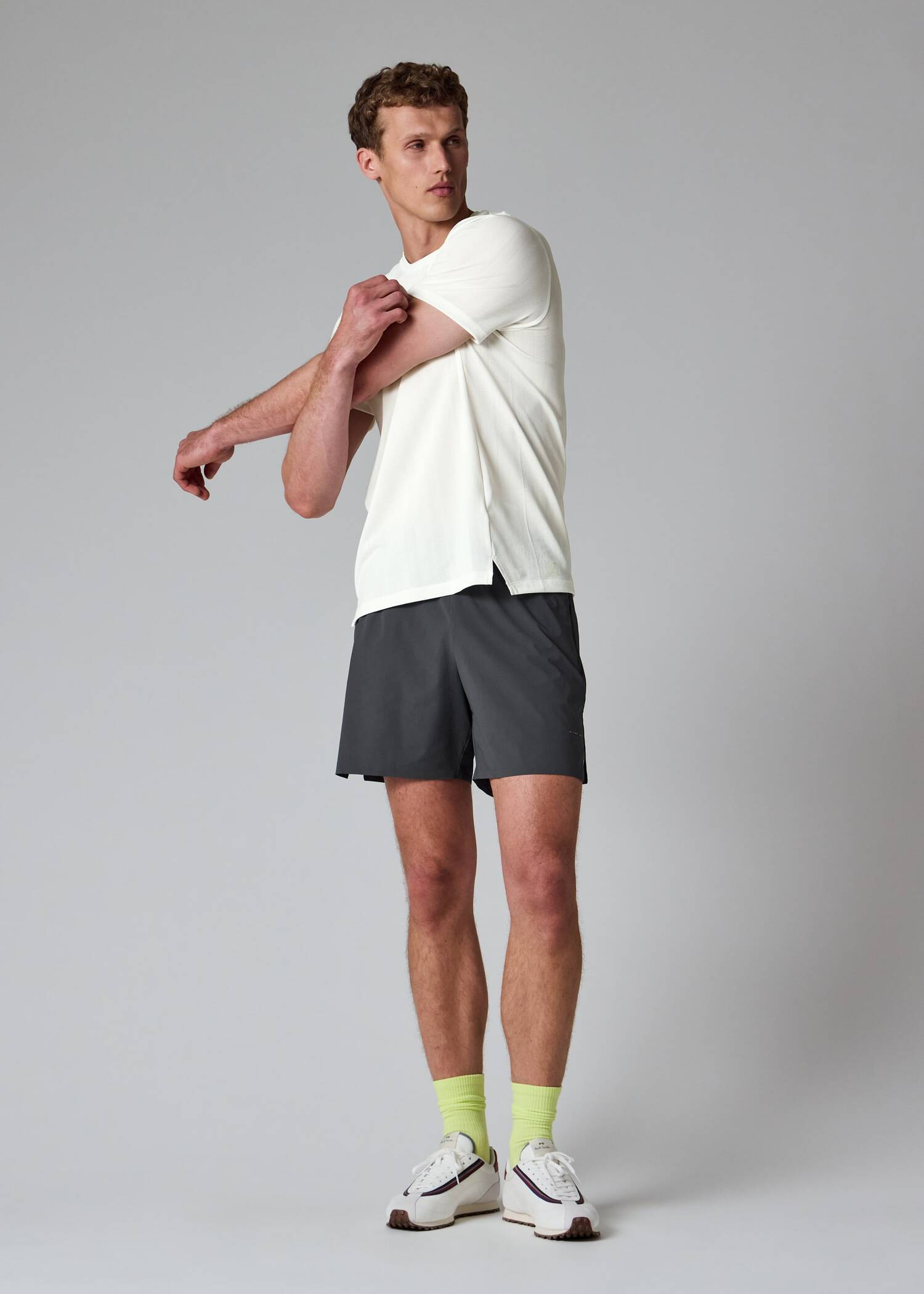 Paul Smith ＋ Castore パフォーマンス ショーツ