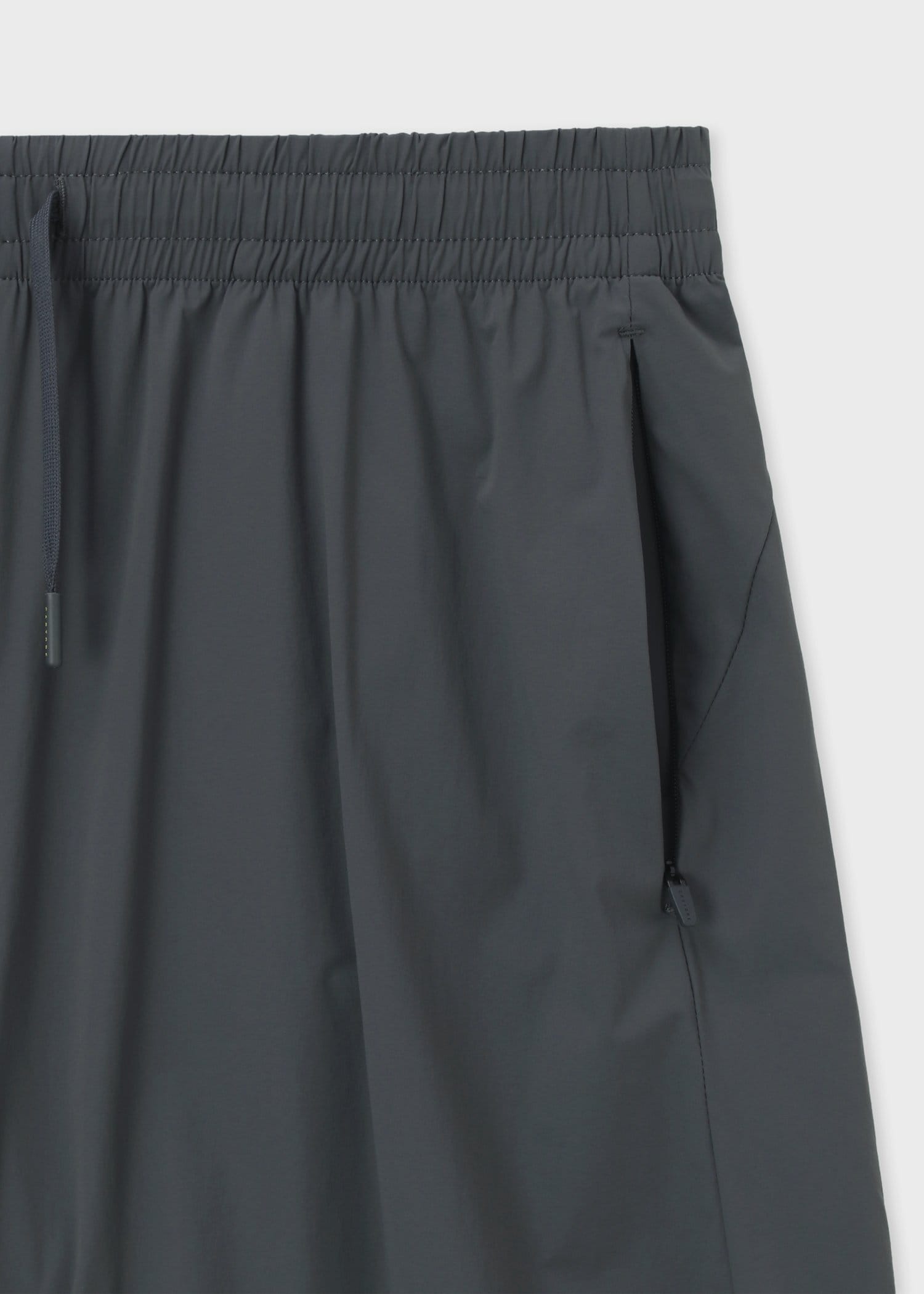 Paul Smith ＋ Castore パフォーマンス ショーツ