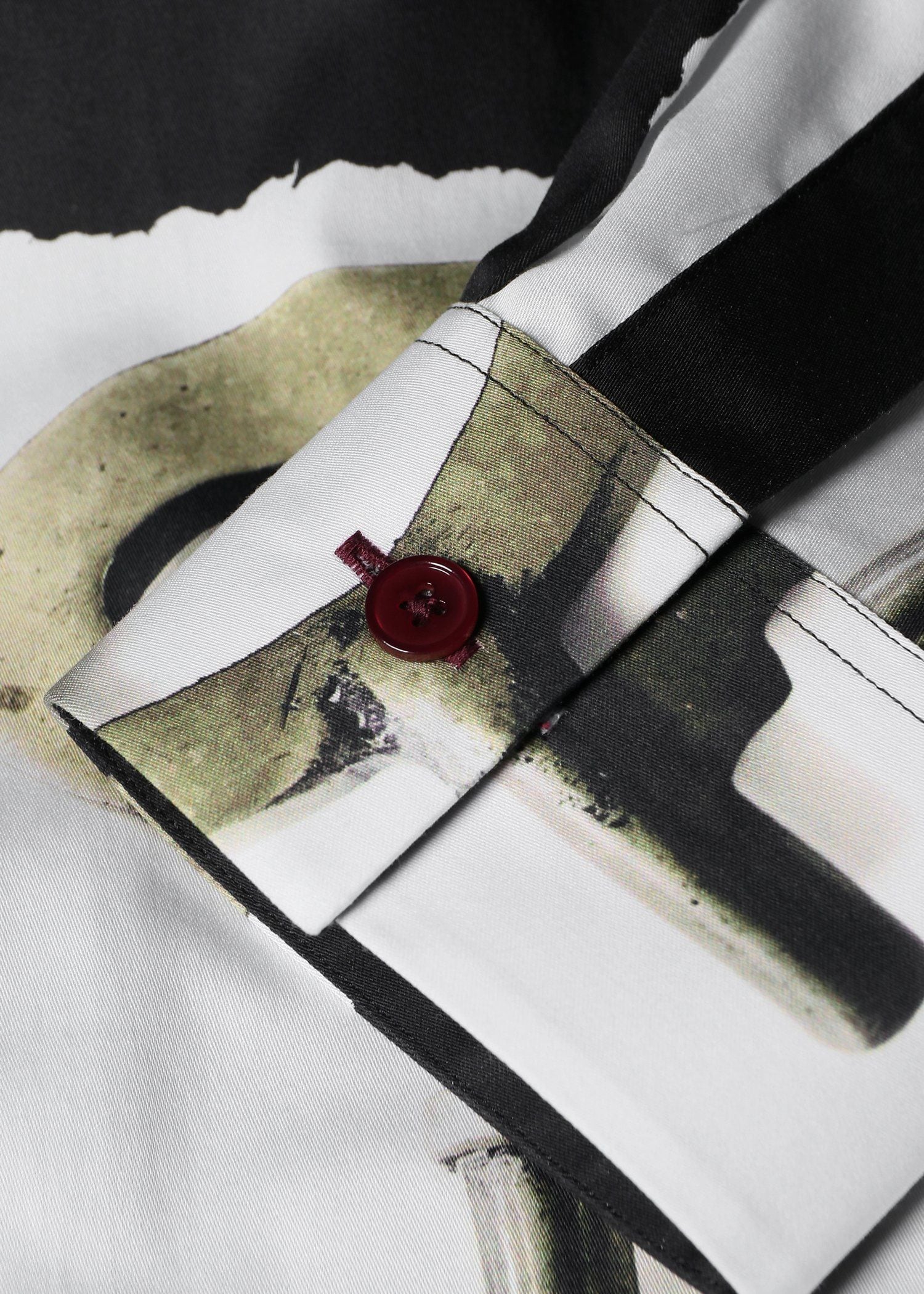 "Antique Key Print" カジュアルシャツ