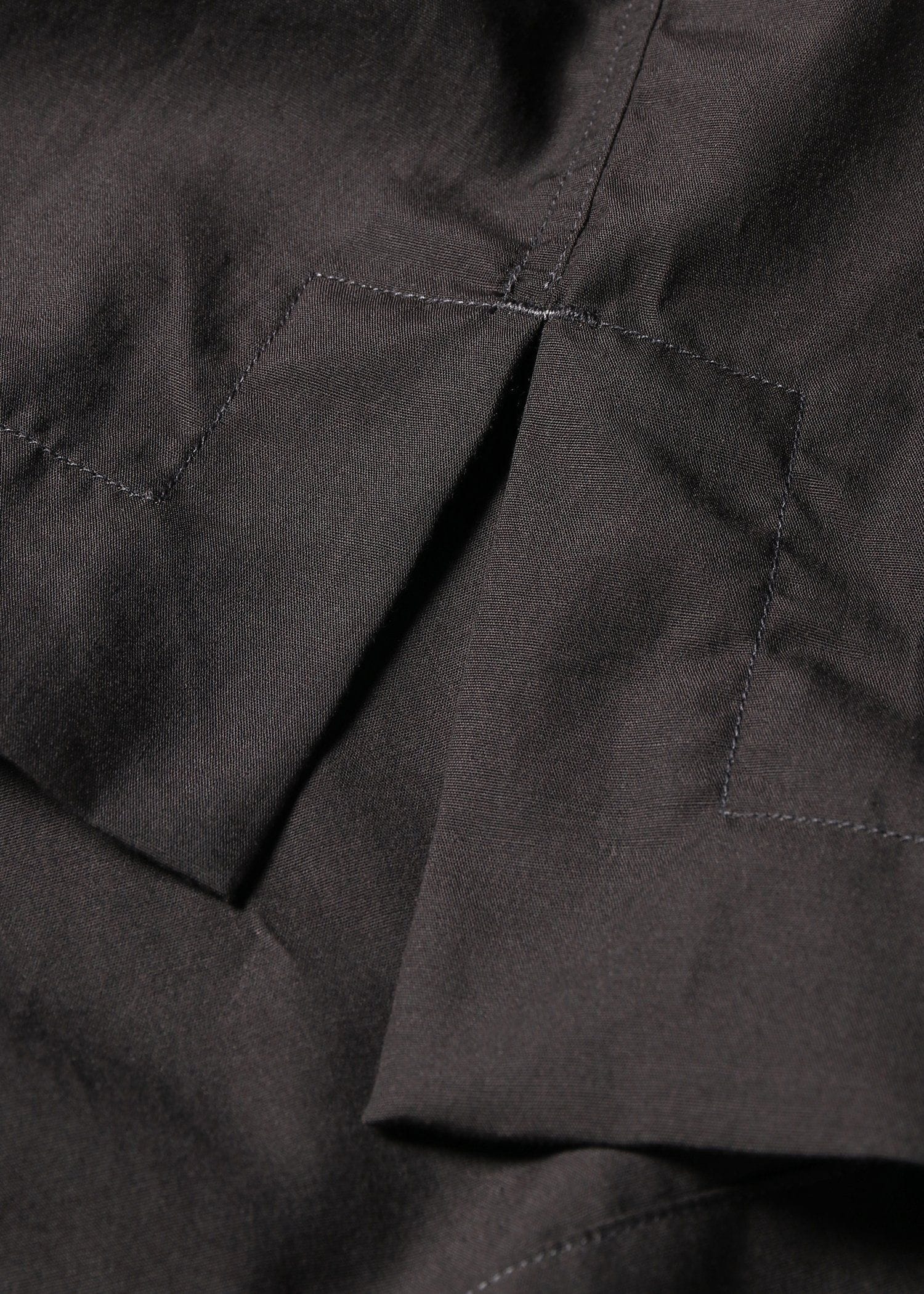 "Signature Stripe" エンブロイダリー 半袖シャツ